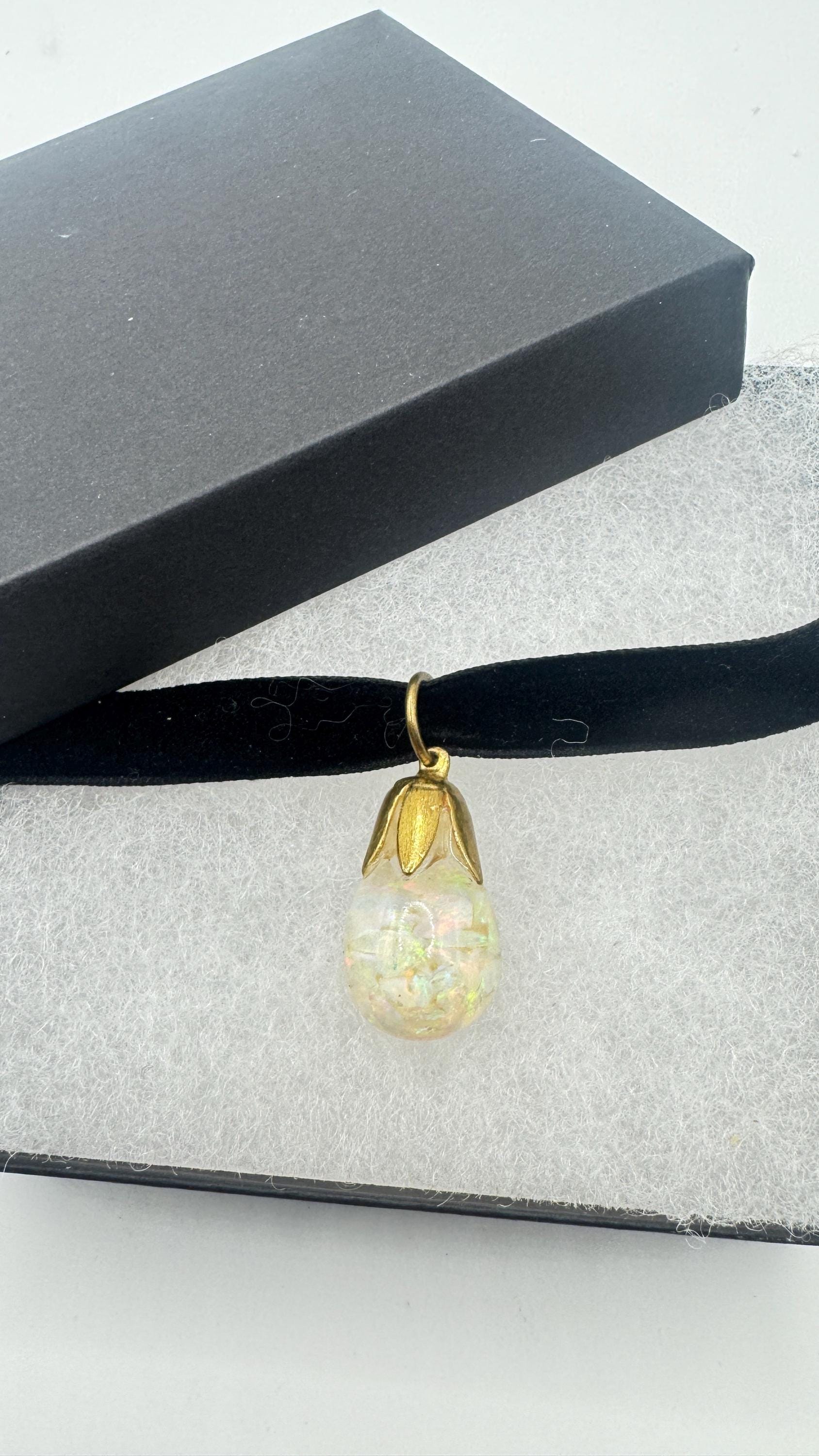 Vintage White Floating Opal Choker 925 Sterling Silver Pendant Necklace Black Choker
