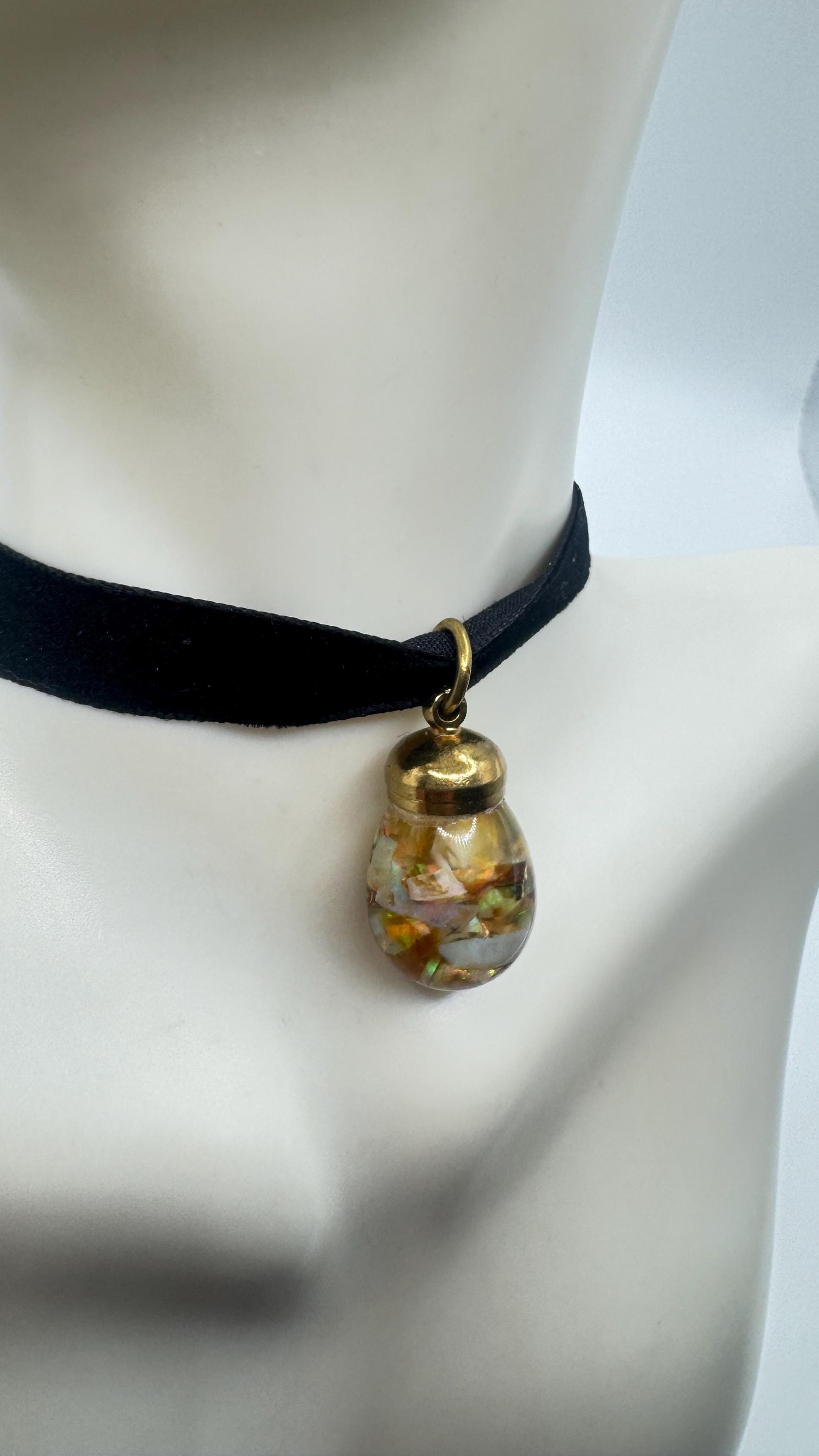 Vintage White Floating Opal Choker Pendant Necklace Black Choker