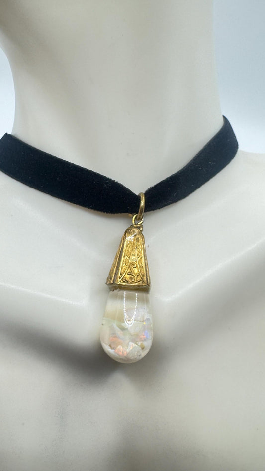 Vintage White Floating Opal Choker Pendant Necklace Black Choker