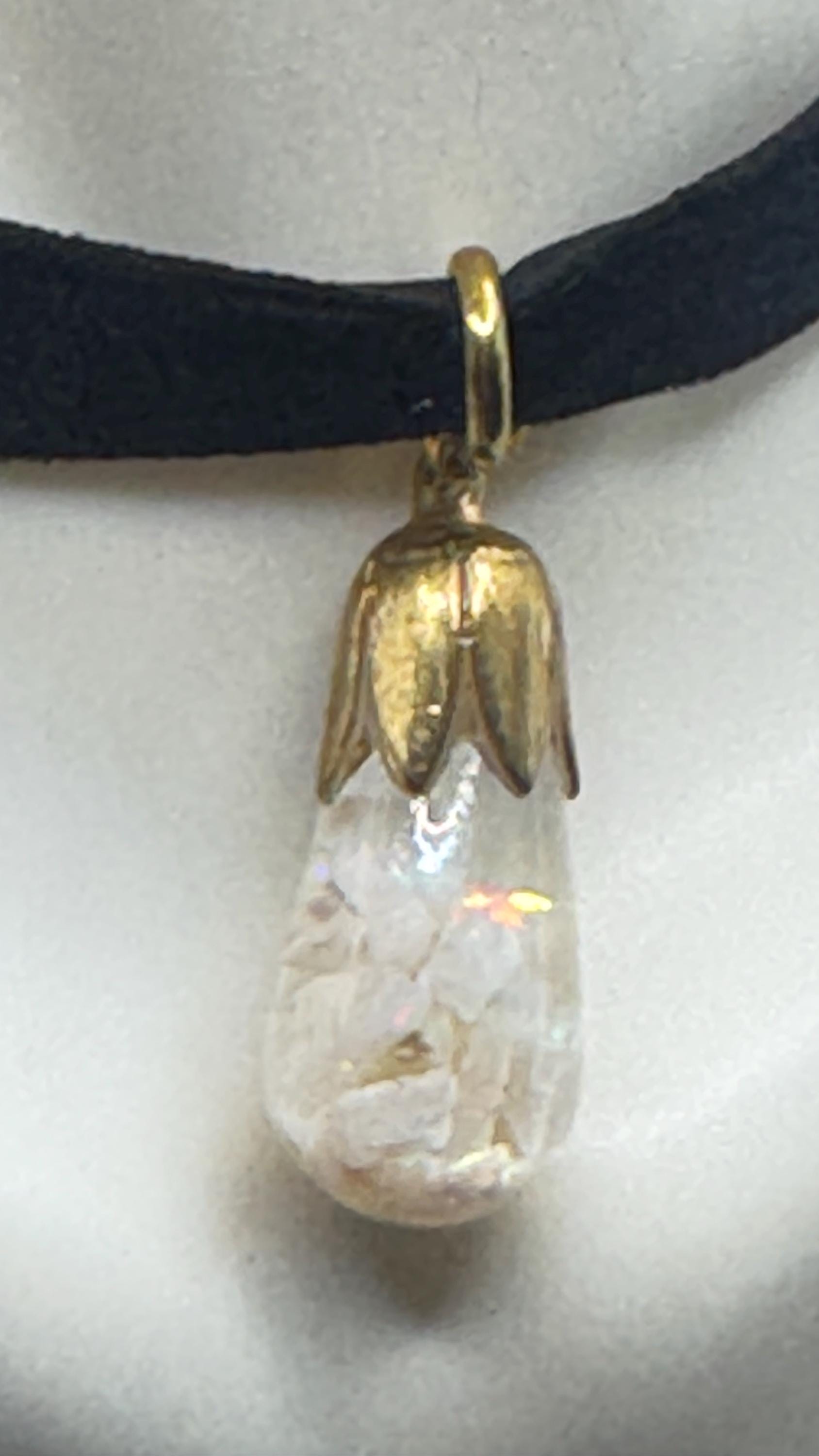 Vintage White Floating Opal Choker Pendant Necklace Black Choker