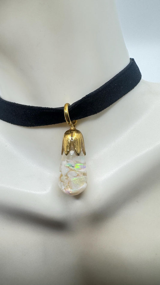 Vintage White Floating Opal Choker Pendant Necklace Black Choker