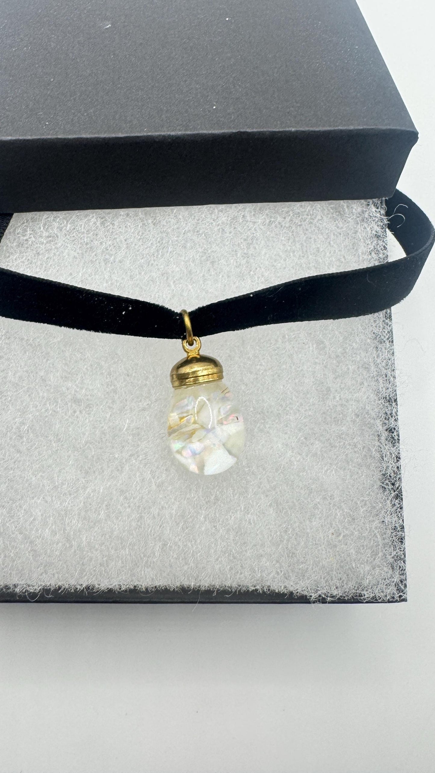 Vintage White Floating Opal Choker Pendant Necklace Black Choker