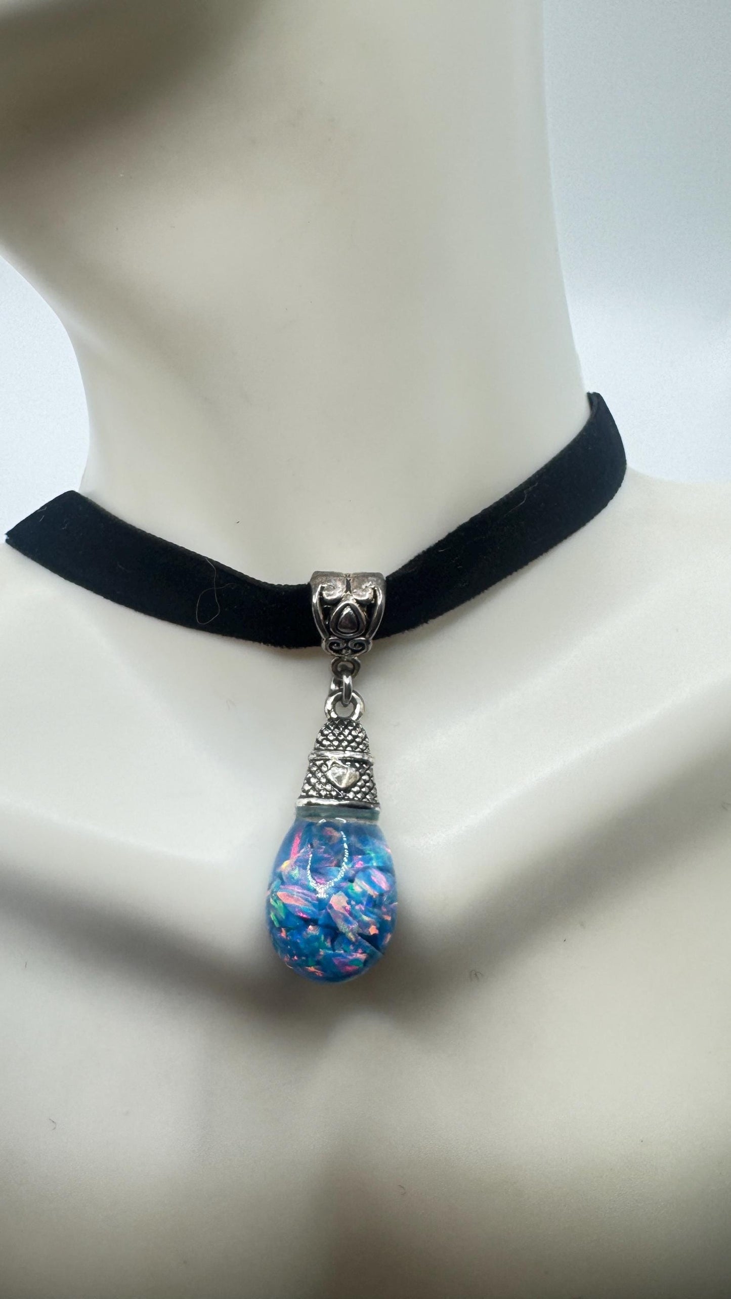 Vintage Blue Floating Opal Choker Pendant Necklace Black Choker