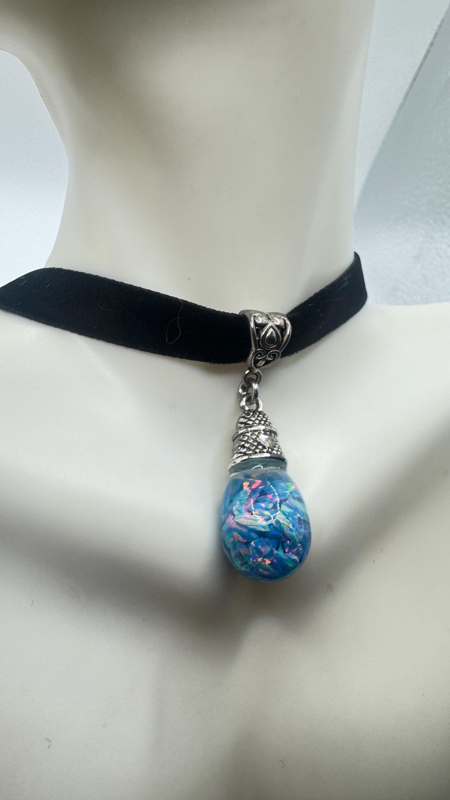 Vintage Blue Floating Opal Choker Pendant Necklace Black Choker