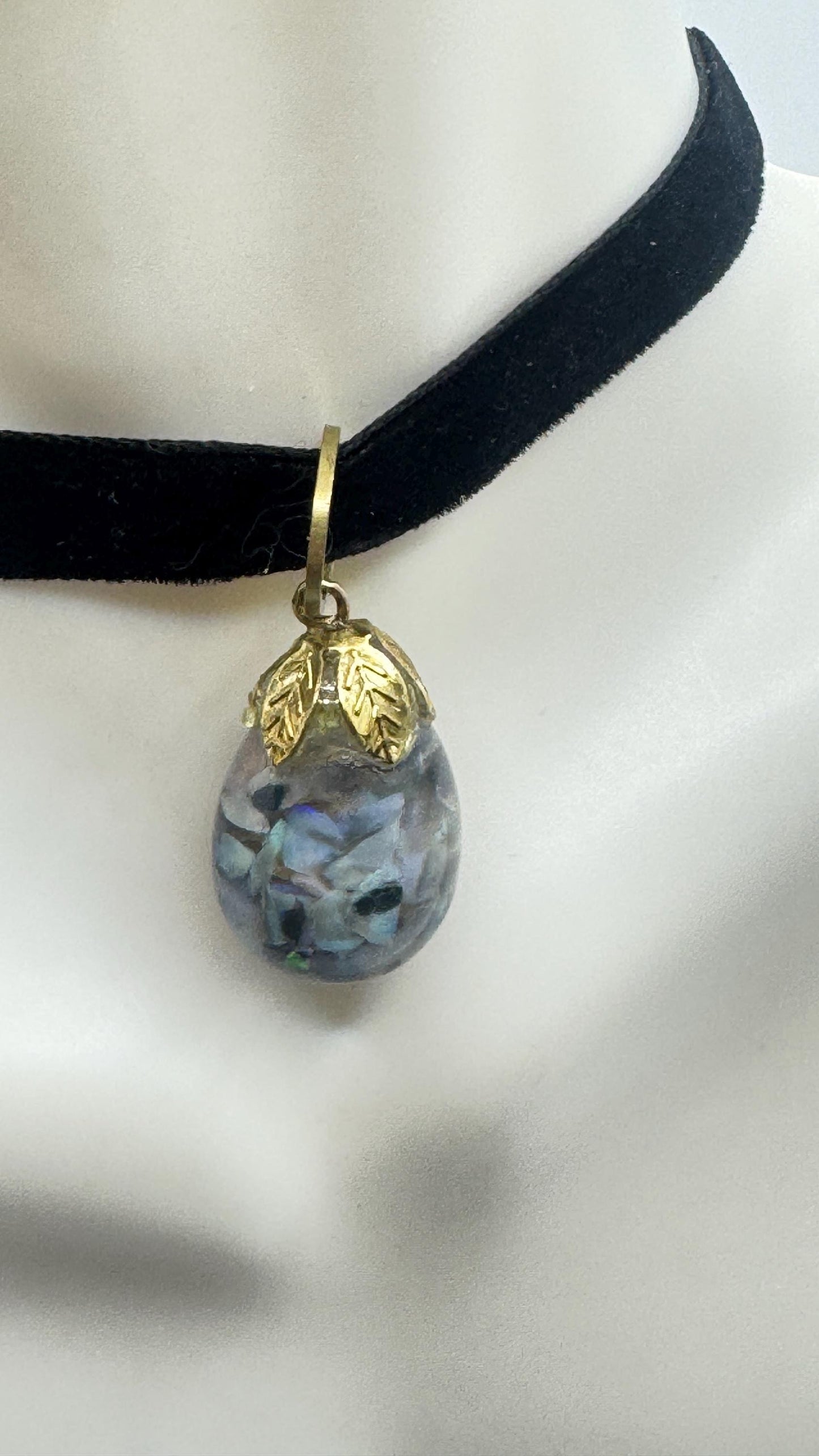 Vintage Blue Floating Opal Choker Pendant Necklace Black Choker