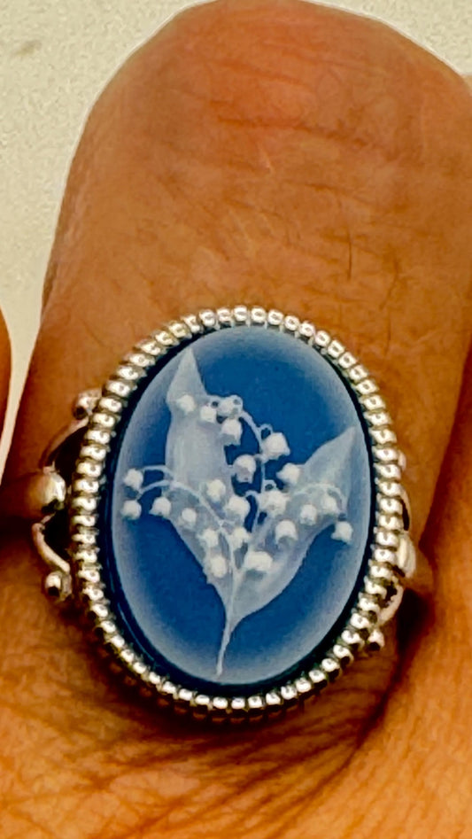 Vintage Lily of the Valley Cameo 925 Sterling Silver Ring