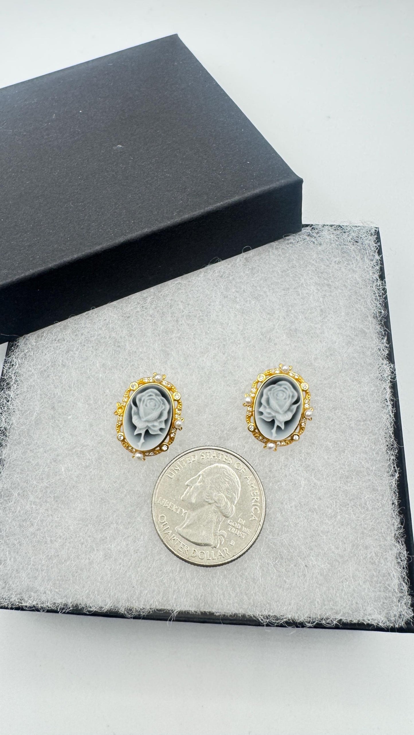 Vintage Rose Cameo Yellow Golden 925 Sterling Silver Earrings