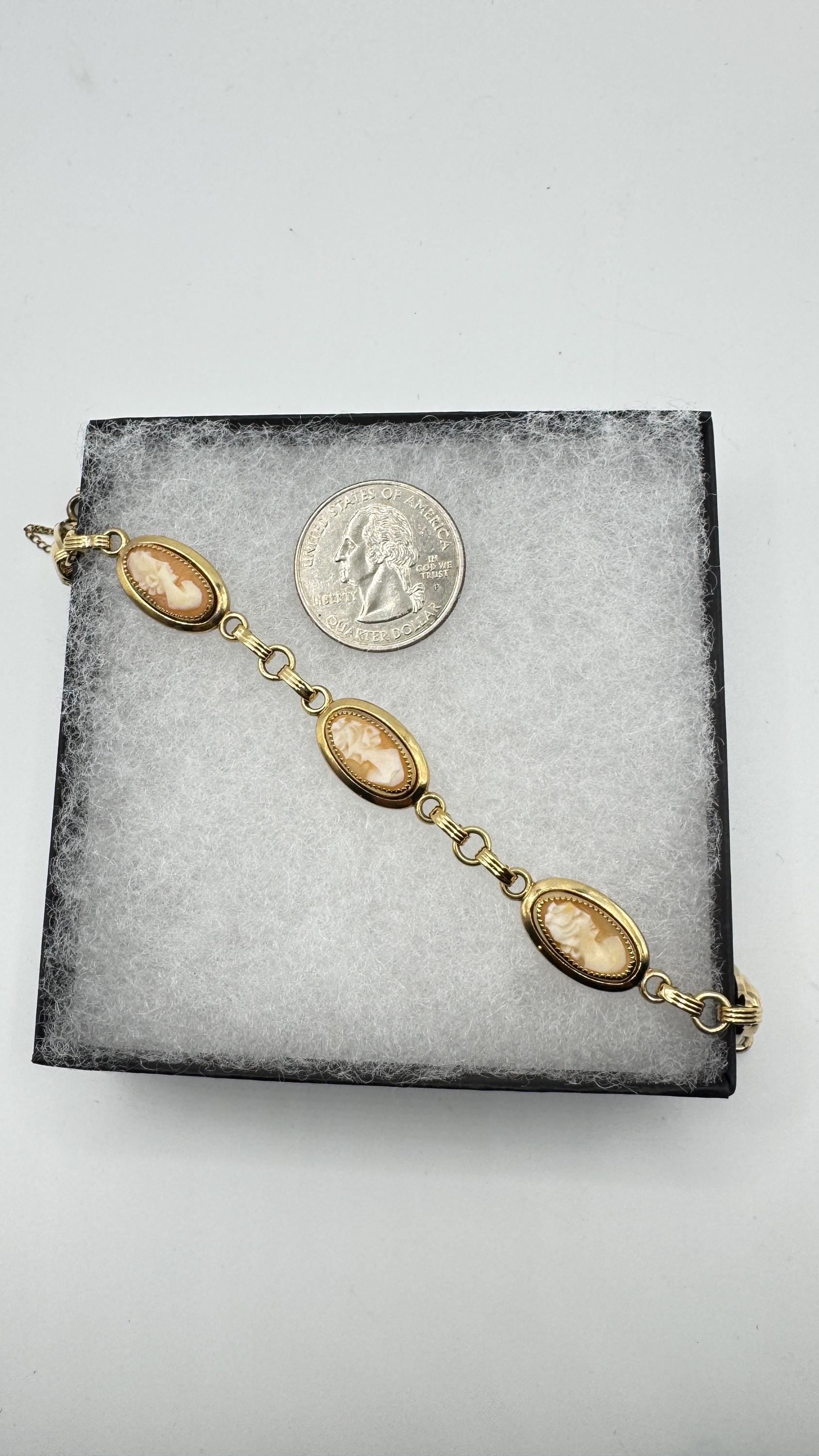 Vintage Cameo Bracelet Gold Filled