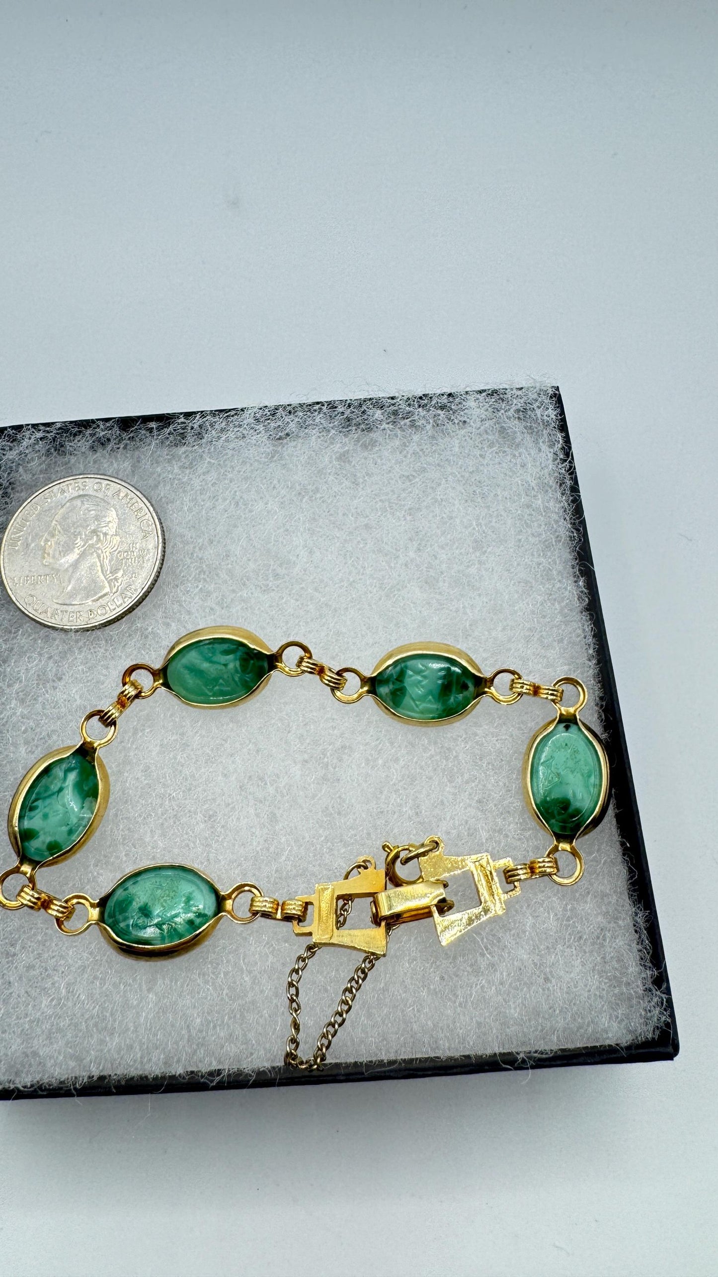 Vintage Green Jade Scarab Bracelet Golden filled