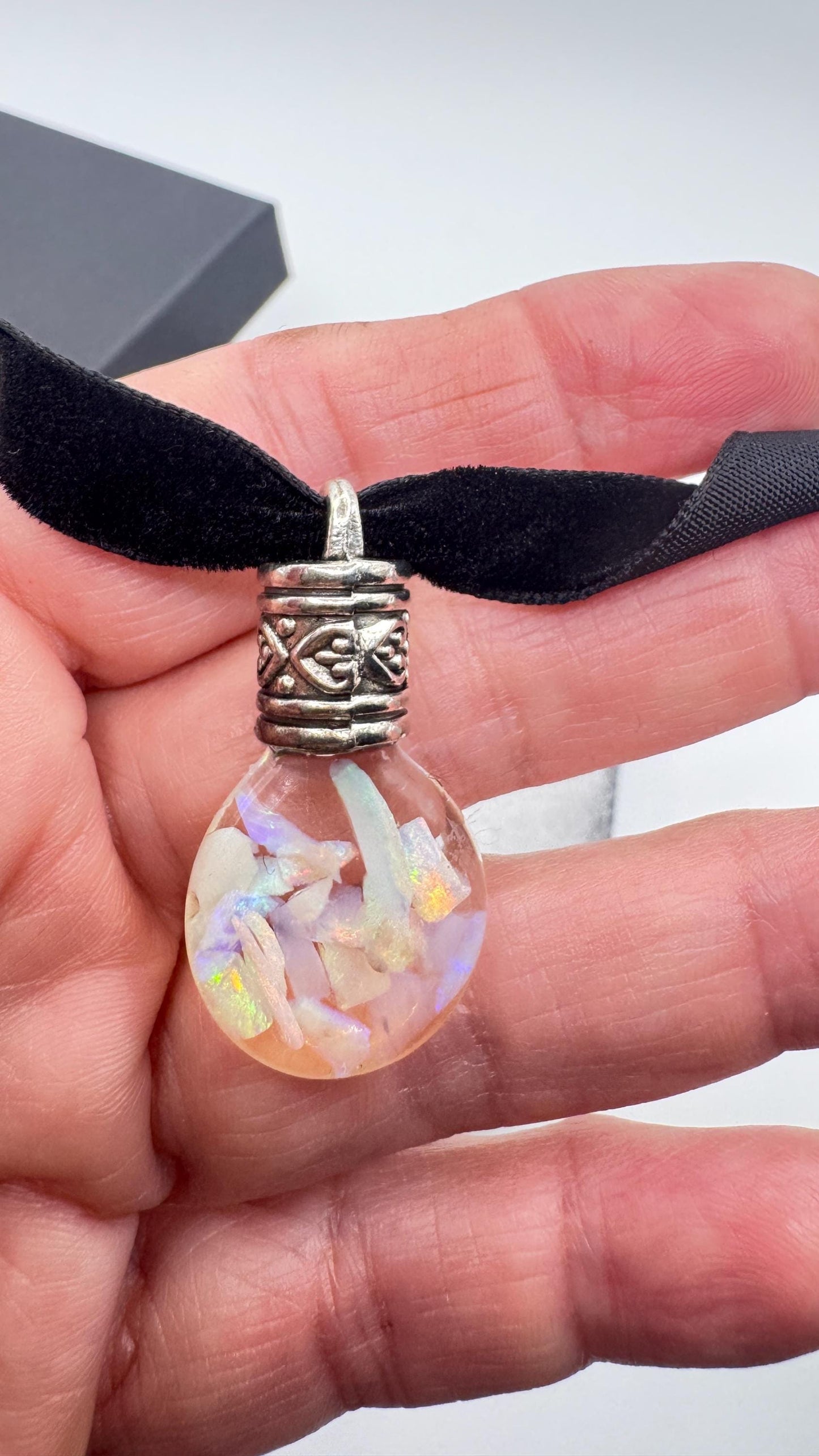 Vintage White Floating Opal Choker Pendant Necklace Black Choker