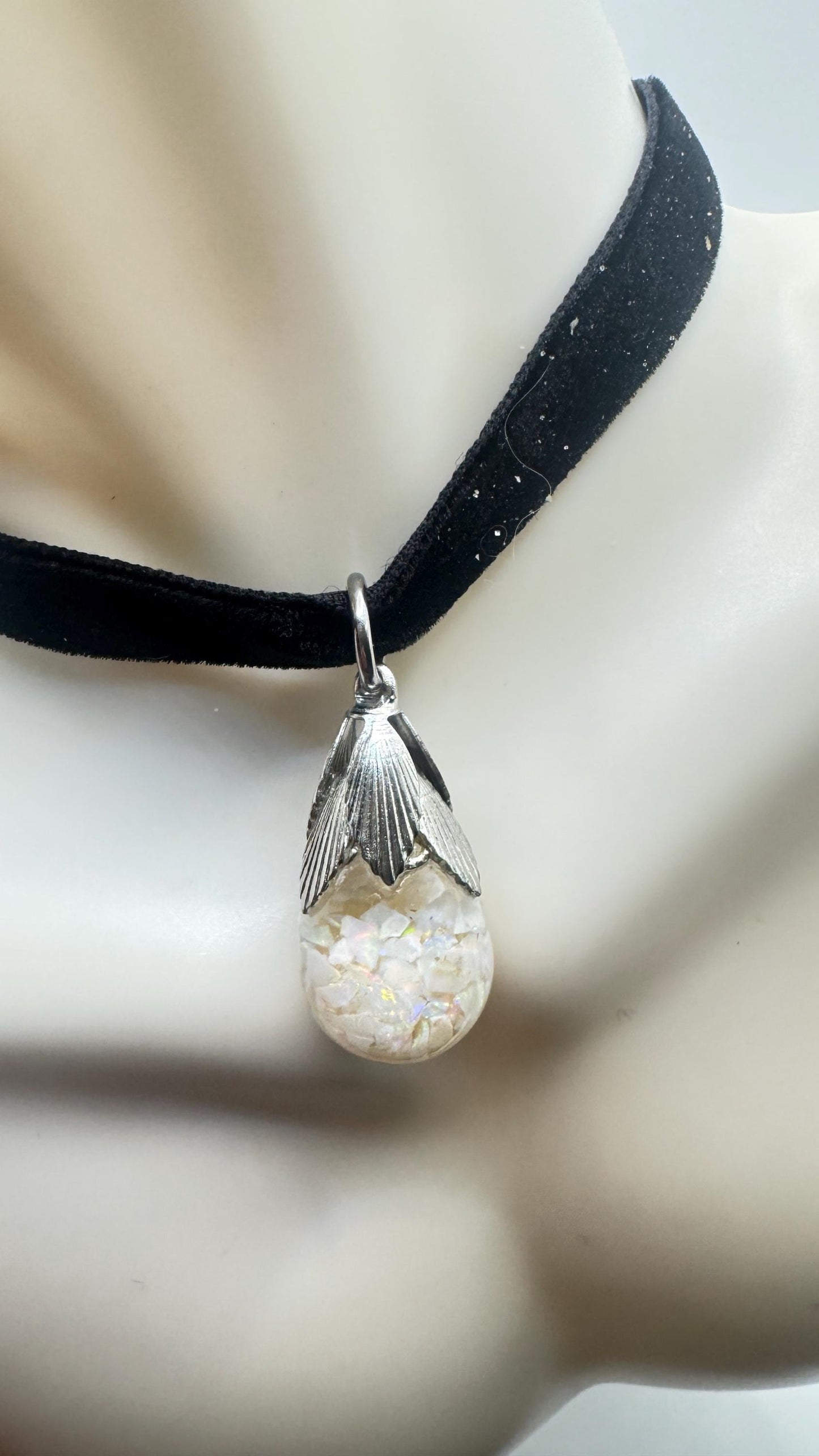 Vintage White Floating Opal Choker 925 Sterling Silver Pendant Necklace Black Choker