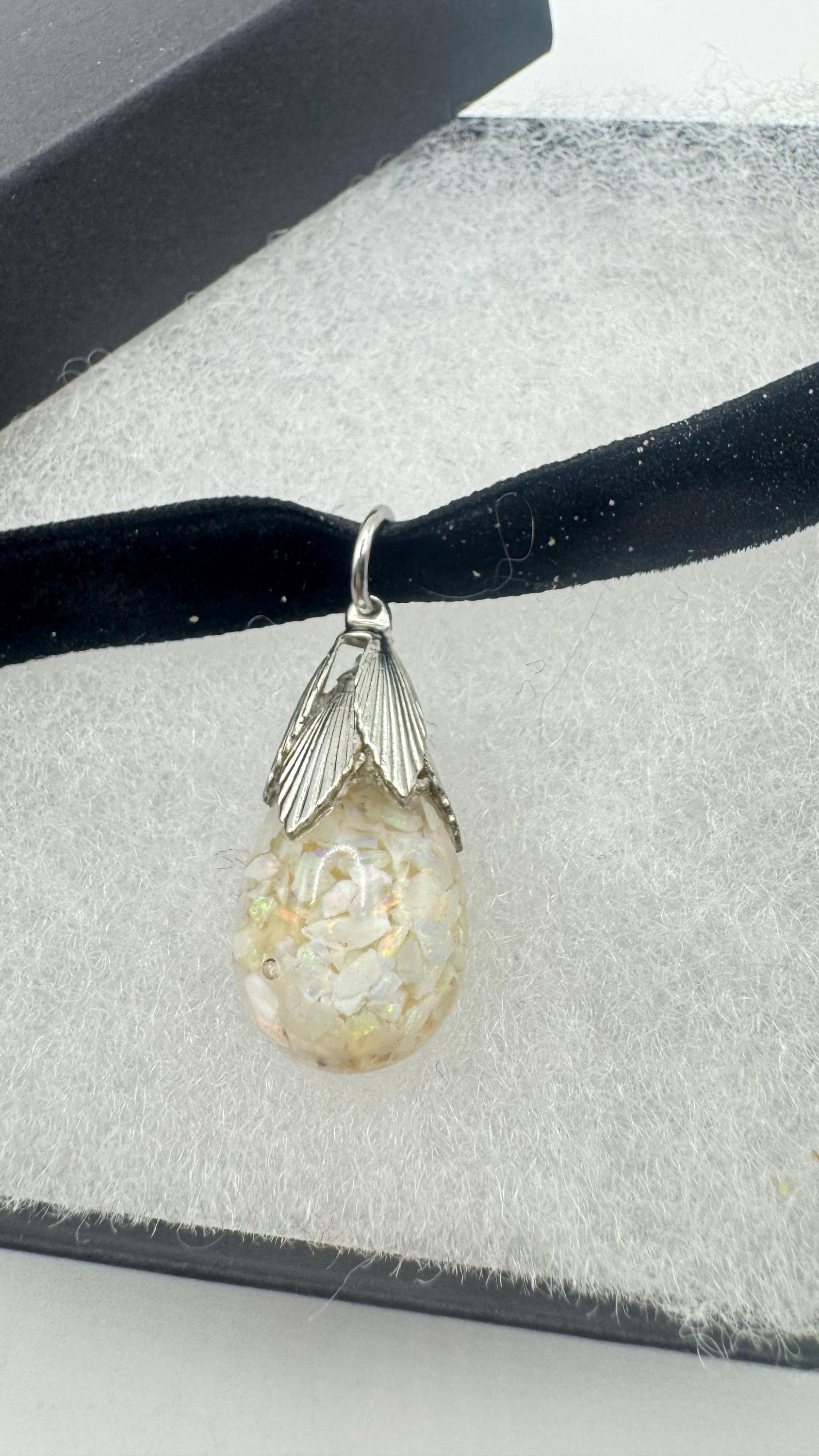 Vintage White Floating Opal Choker 925 Sterling Silver Pendant Necklace Black Choker