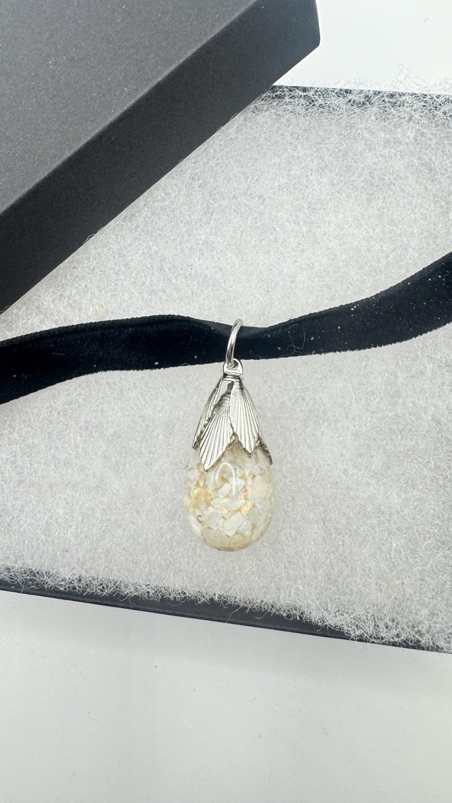 Vintage White Floating Opal Choker 925 Sterling Silver Pendant Necklace Black Choker