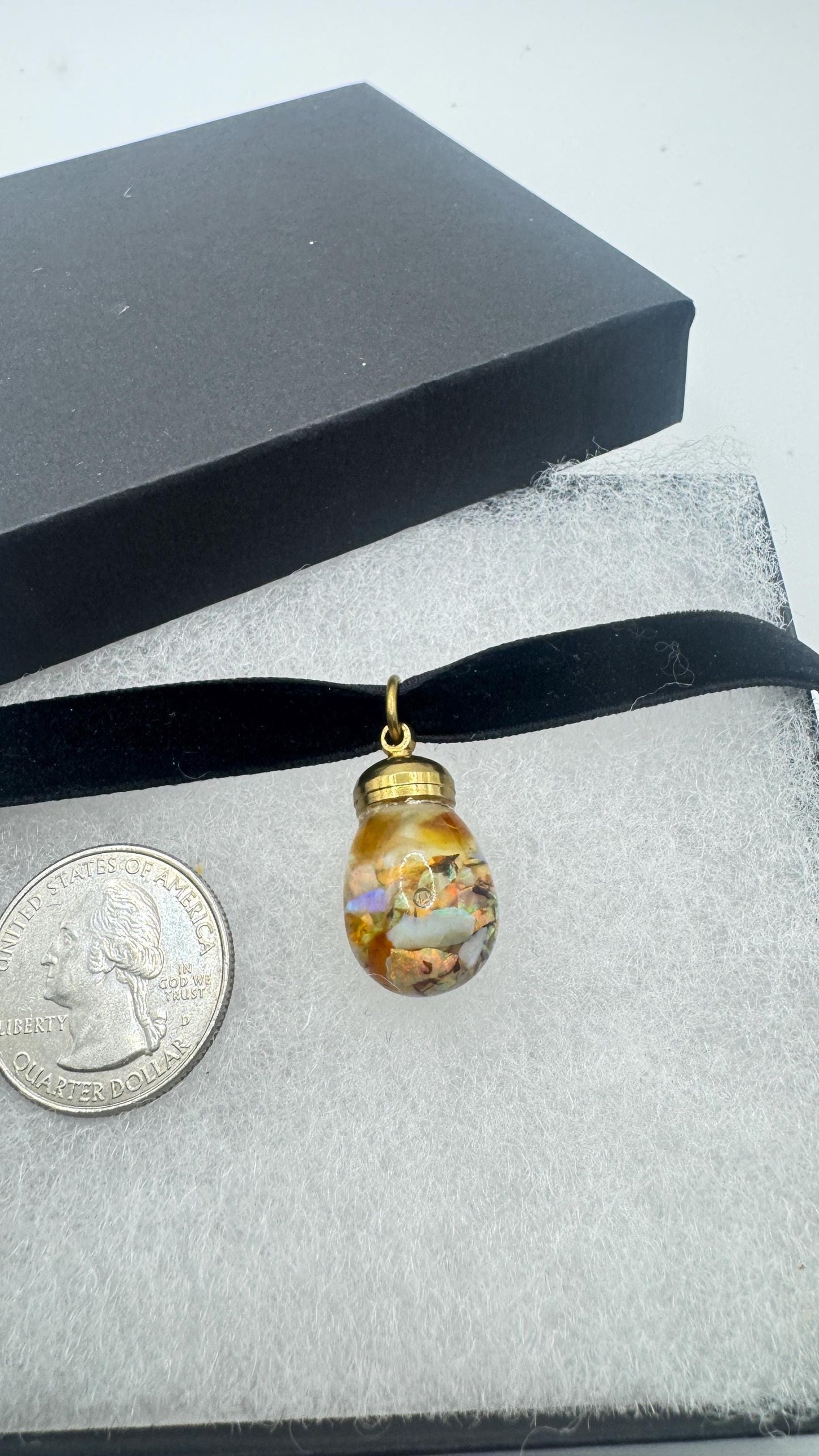 Vintage White Floating Opal Choker Pendant Necklace Black Choker