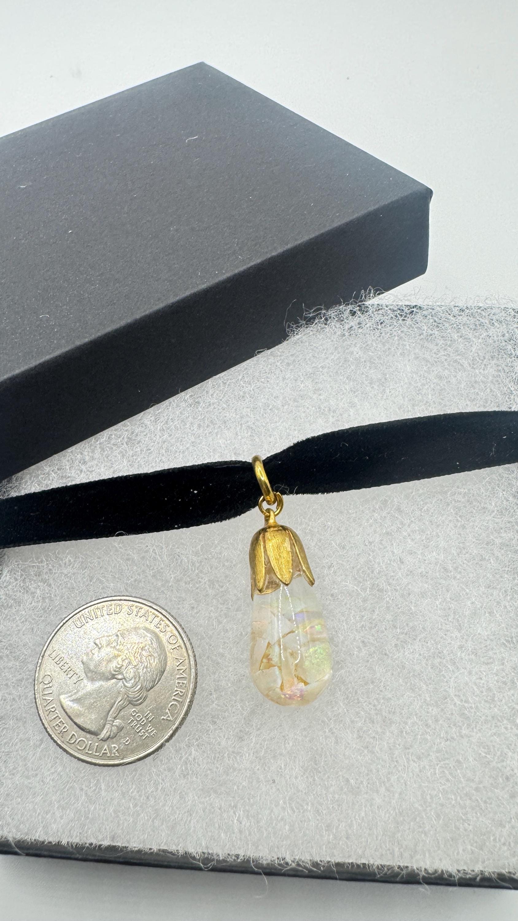 Vintage White Floating Opal Choker Pendant Necklace Black Choker