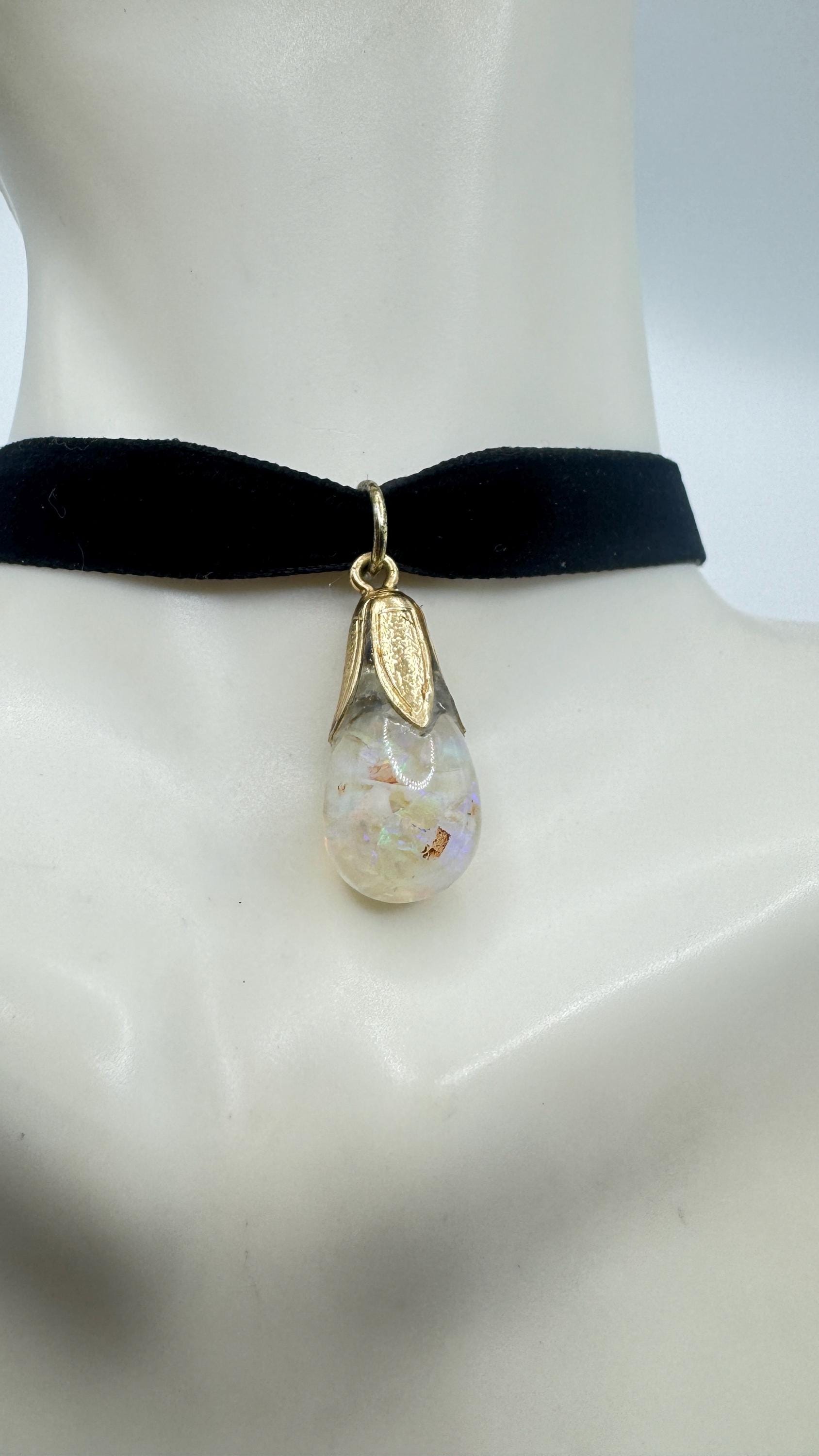 Vintage White Floating Opal Choker Pendant Necklace Black Choker
