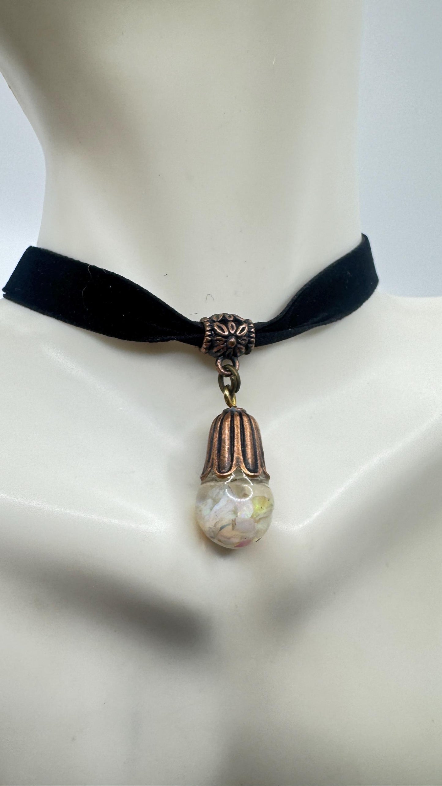 Vintage White Floating Opal Choker Pendant Necklace Black Choker