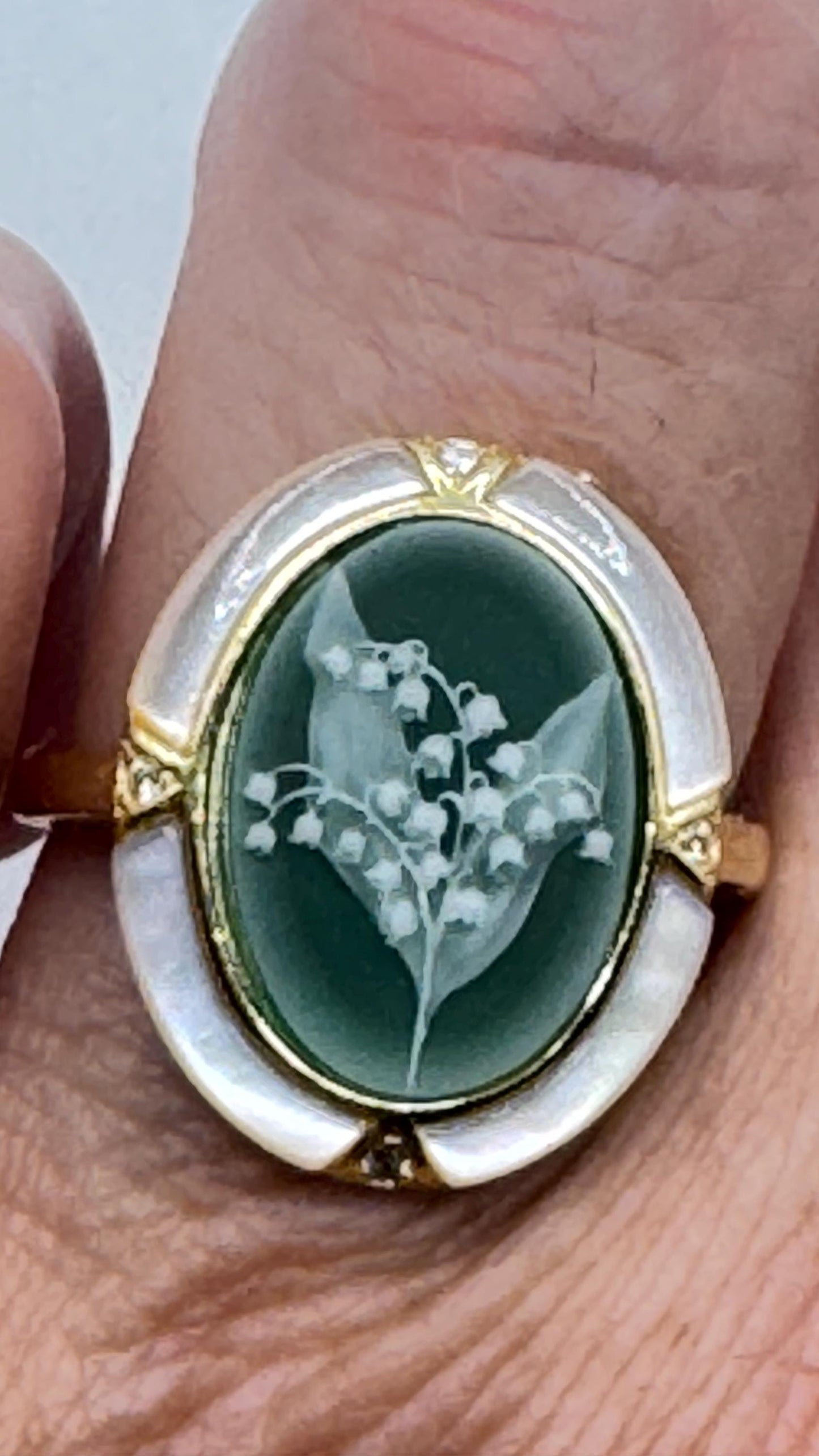 Vintage Lily of the Valley Cameo 925 Sterling Silver Ring