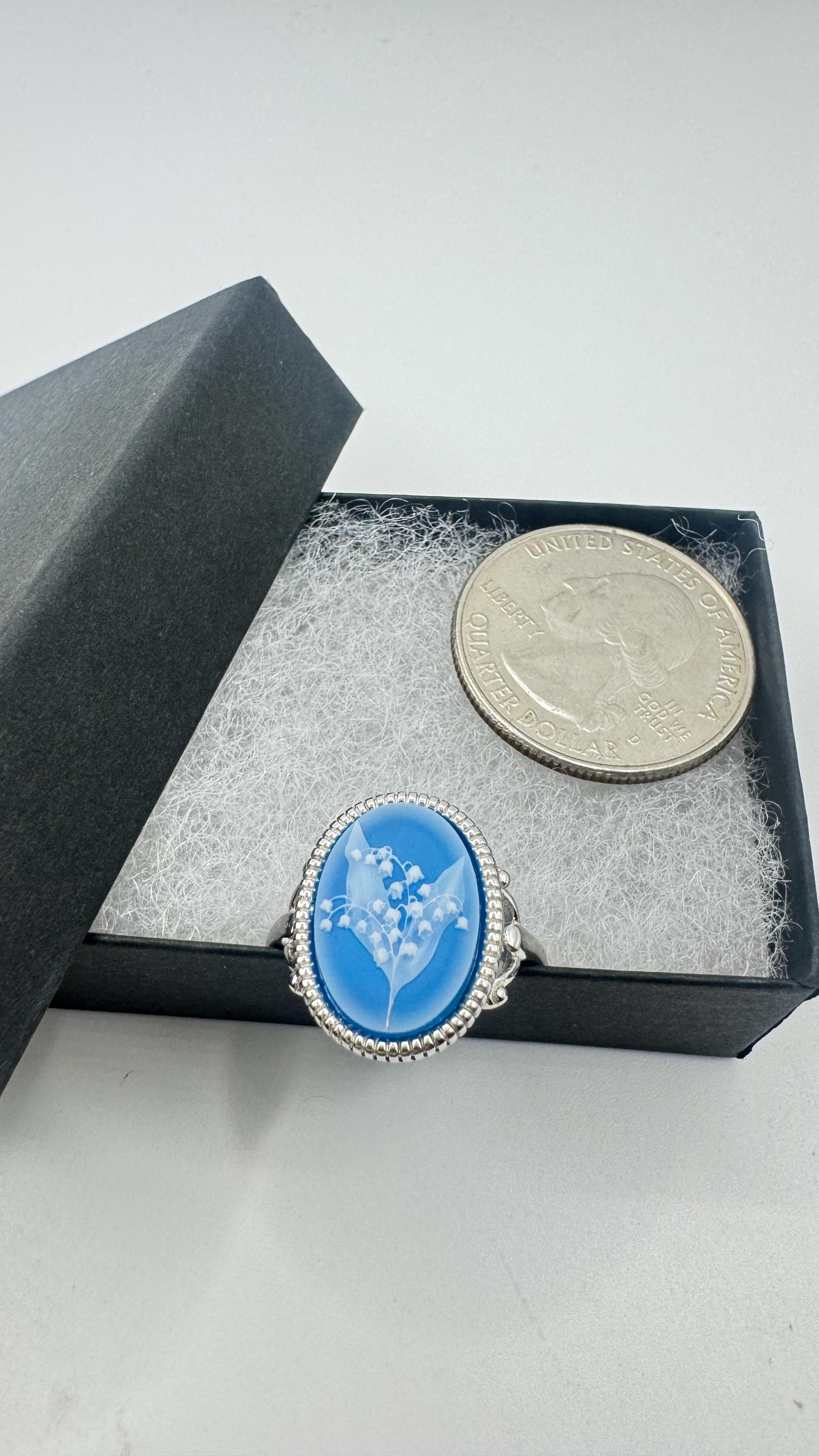 Vintage Lily of the Valley Cameo 925 Sterling Silver Ring