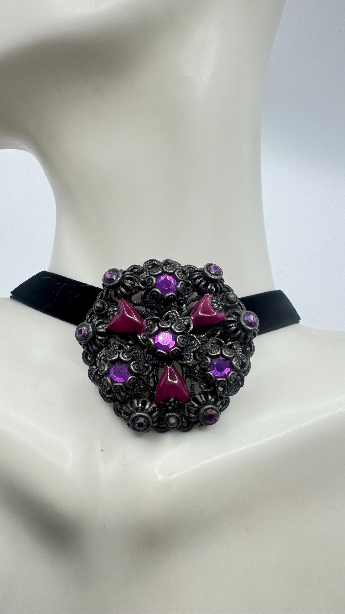 Vintage Rhinestone Purple Crystal Brooch Pin