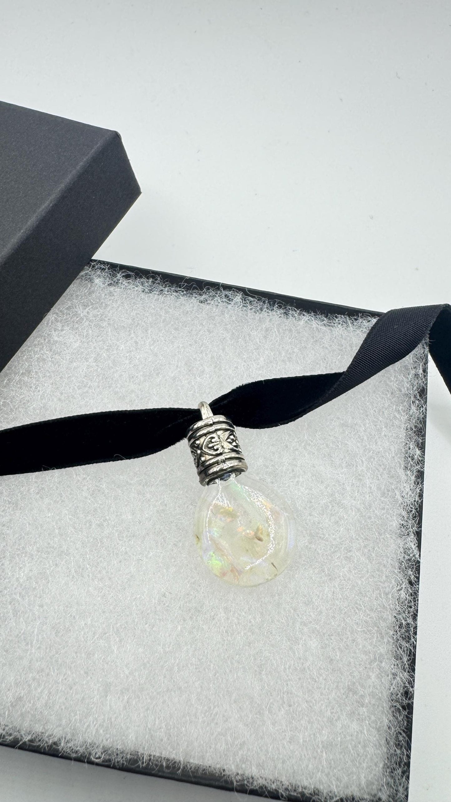 Vintage White Floating Opal Choker Pendant Necklace Black Choker