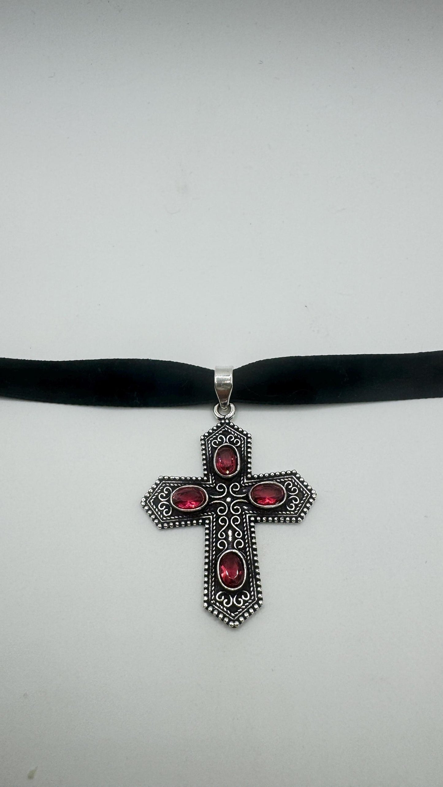 large handmade vintage Gothic Ruby glass Silver bronze pendant black velvet choker