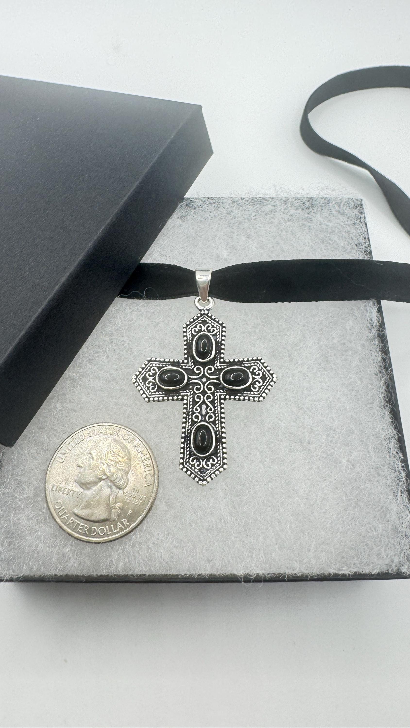 Vintage Black Onyx Choker Silver Cross Pendant Necklace