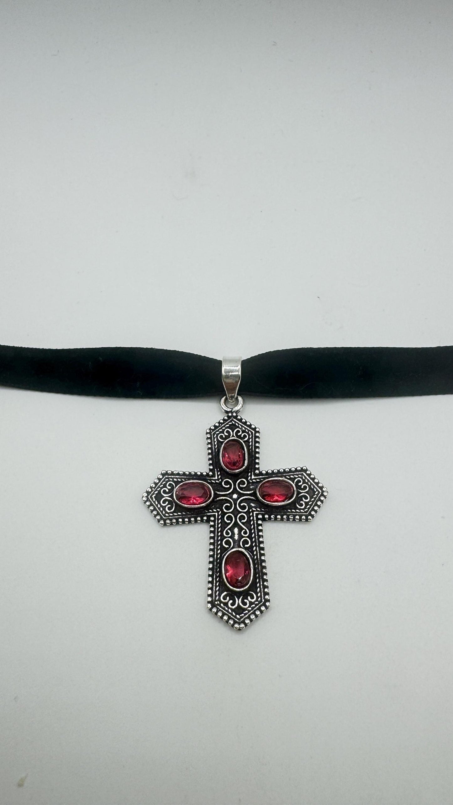 large handmade vintage Gothic Ruby glass Silver bronze pendant black velvet choker