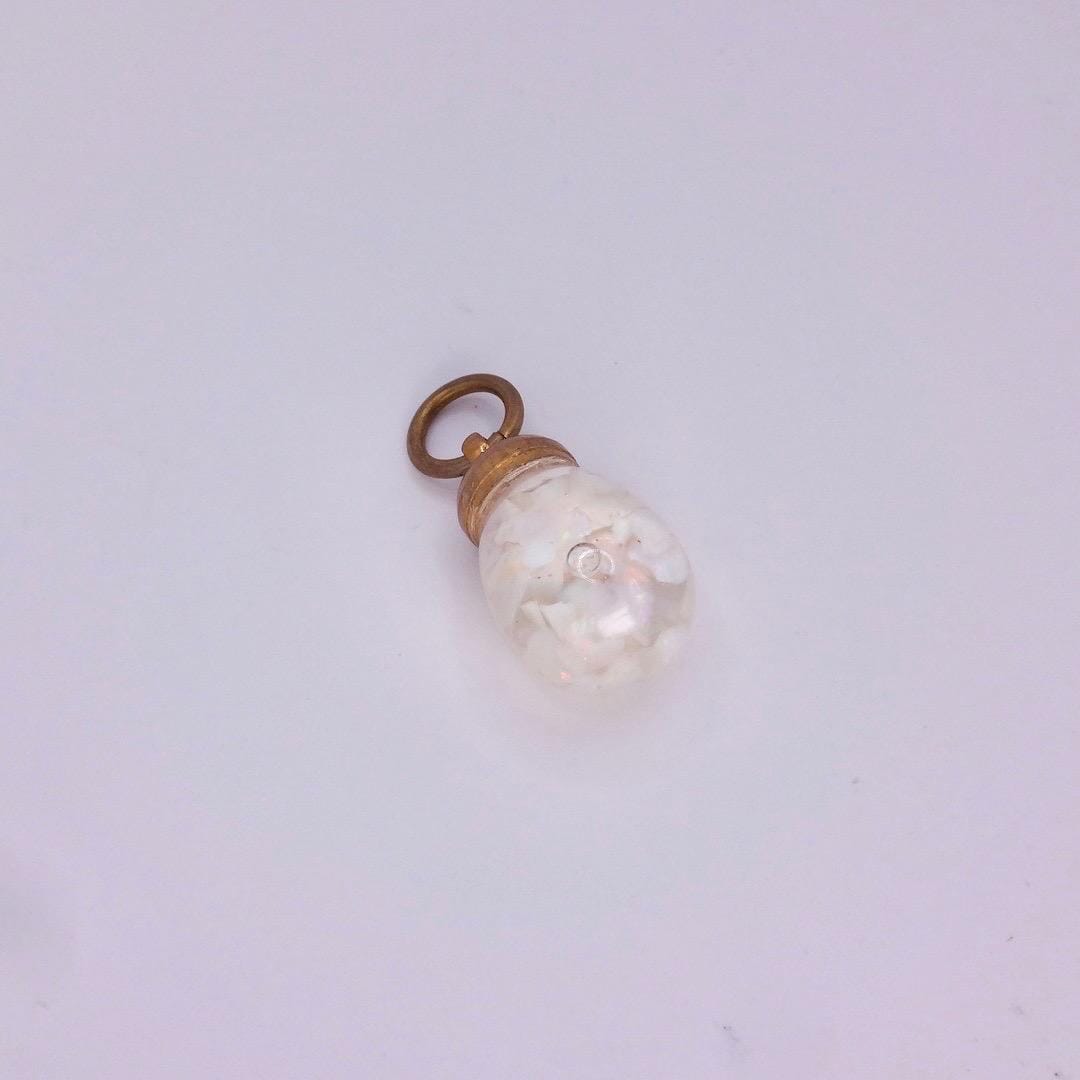 Vintage White Floating Opal Choker Gold Filled Chain Necklace Choker