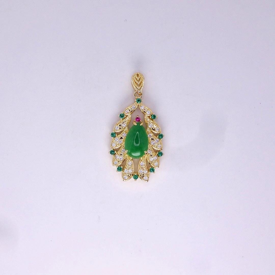 Vintage Green Jade Yellow Golden Filled Lucky Necklace