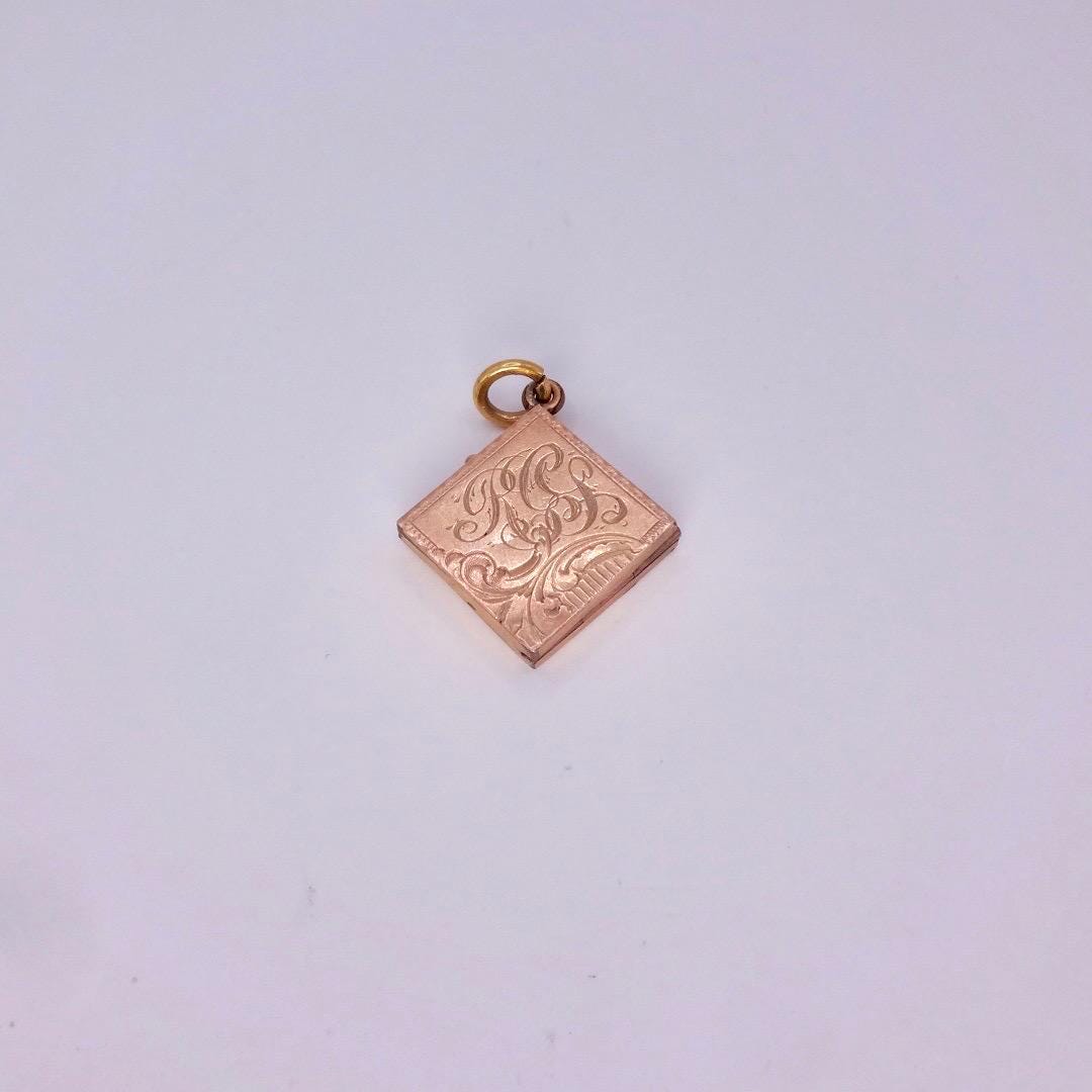 Vintage Locket Choker Golden Filled Deco Etched Necklace