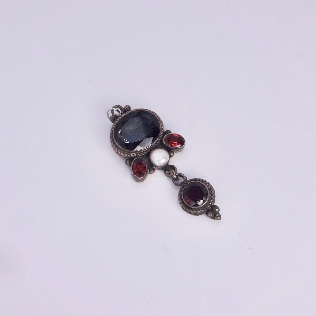 Vintage 925 Sterling Silver Red Garnet Antique Pendant Necklace Choker