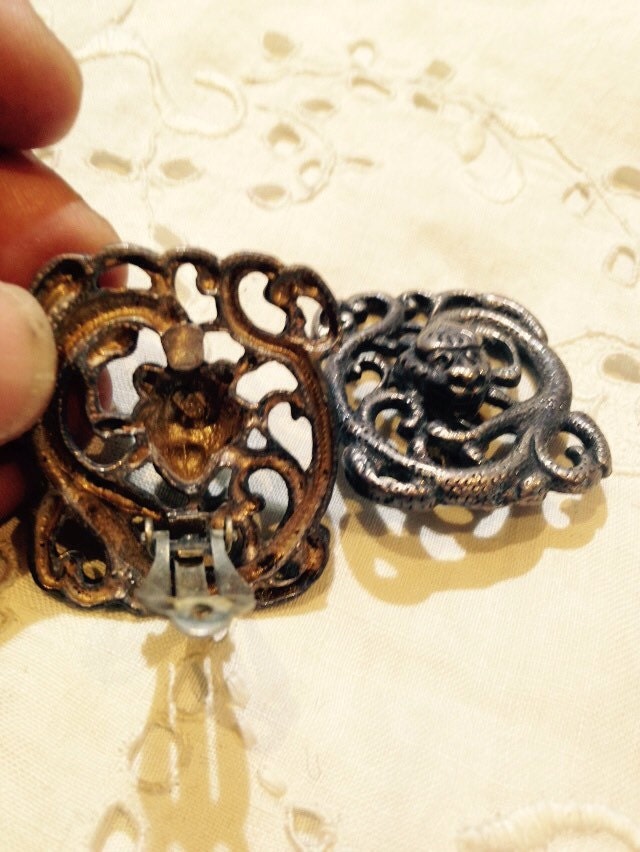 Handmade Antique Vintage Asian Snake Sterling Silver clip on button earrings