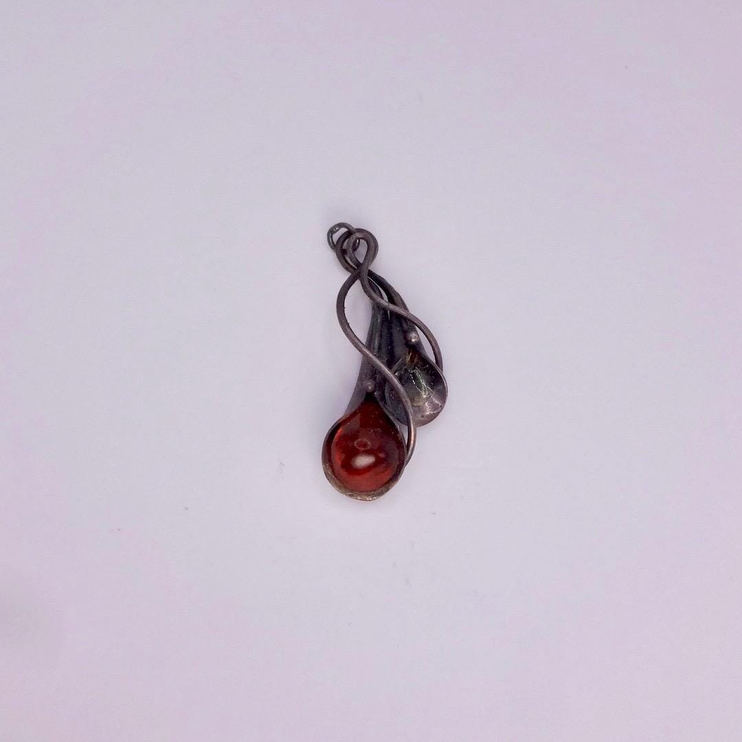 Vintage Baltic Resin 925 Sterling Silver necklace