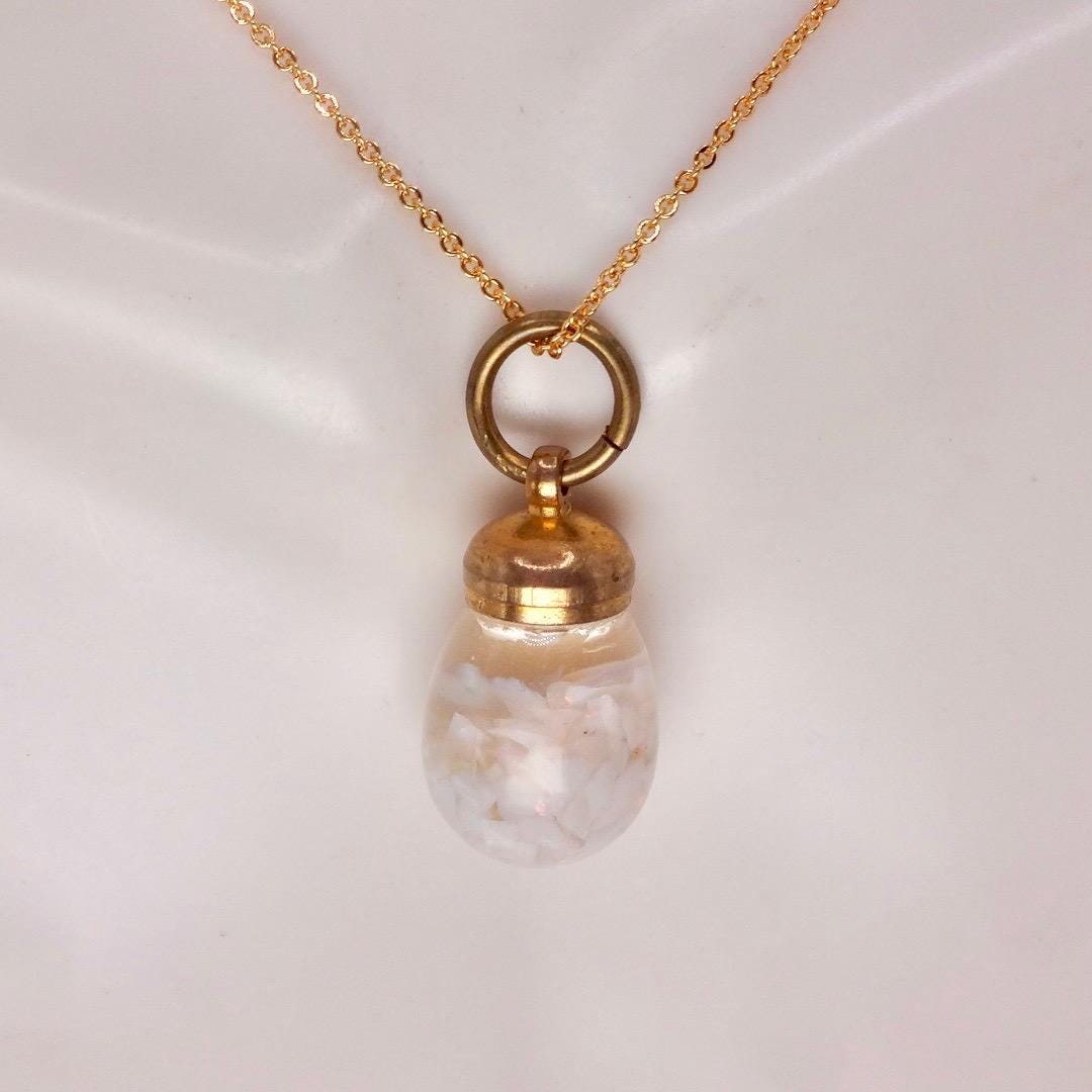 Vintage White Floating Opal Choker Gold Filled Chain Necklace Choker