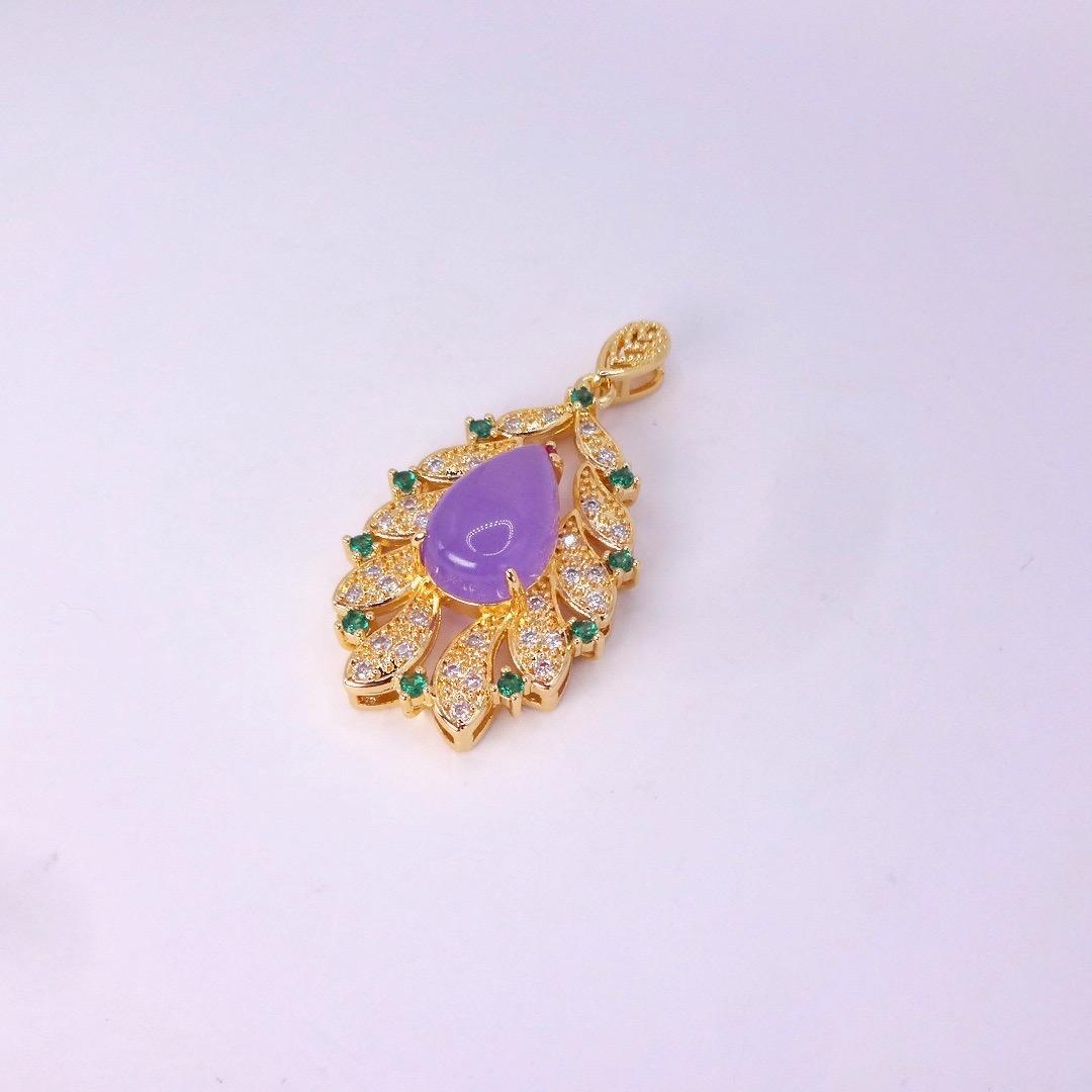 Vintage Lavender Jade Choker Golden Bronze Necklace Pendant