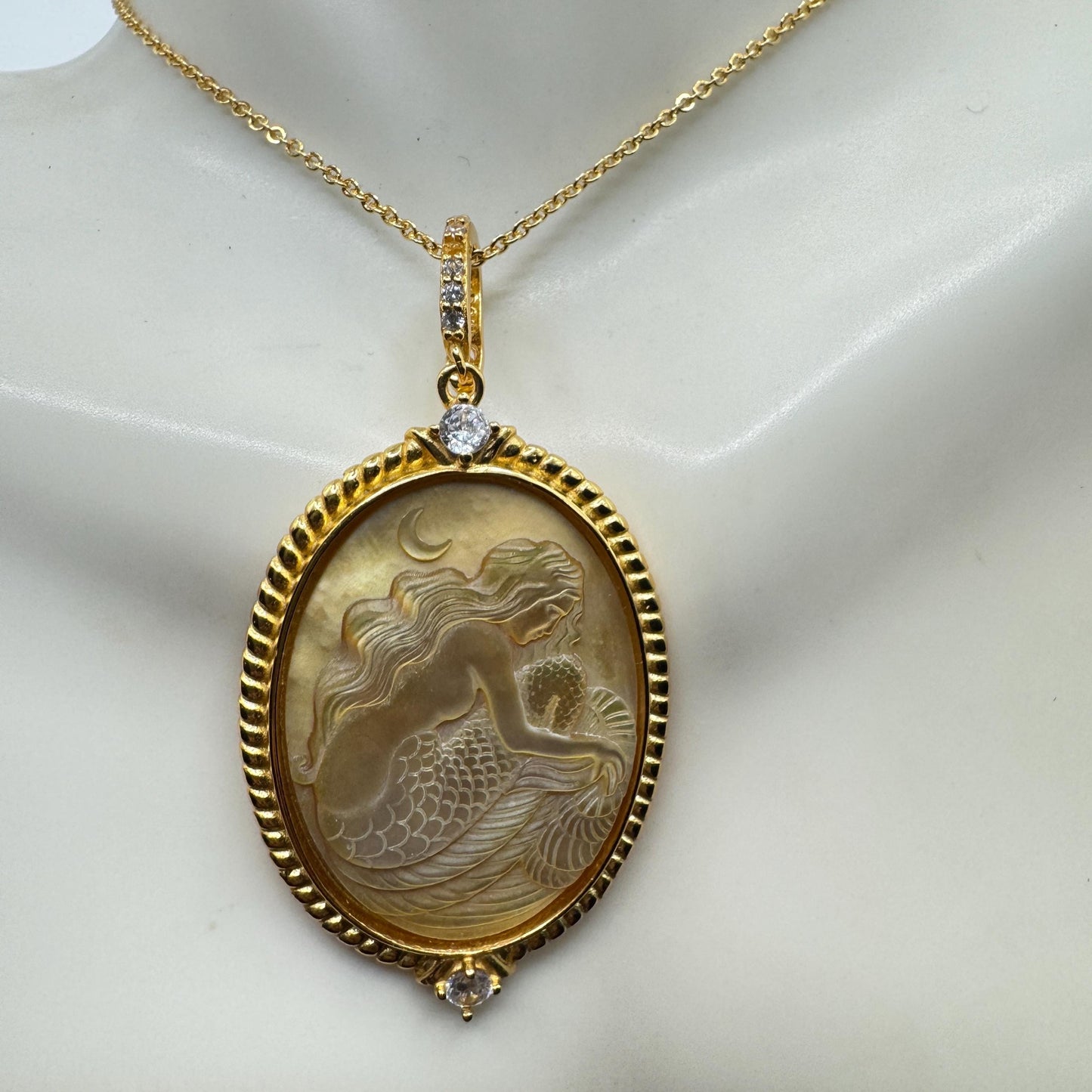 Vintage Mother of Pearl Mermaid Cameo Golden Sterling Silver Necklace Choker