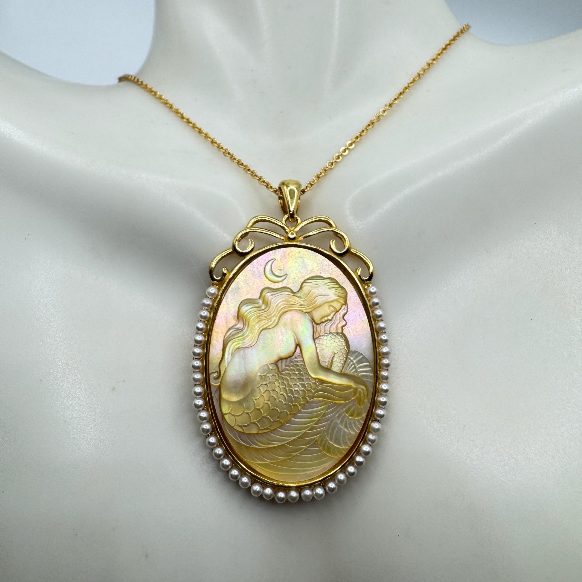 Vintage Mother of Pearl Mermaid Cameo Golden Sterling Silver Necklace Choker
