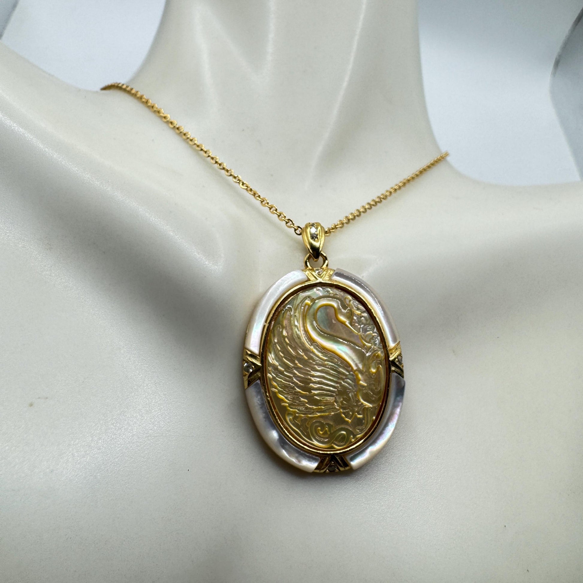Vintage Abalone Pearl Black Swan Cameo Gold 925 Sterling silver Necklace Pin Choker