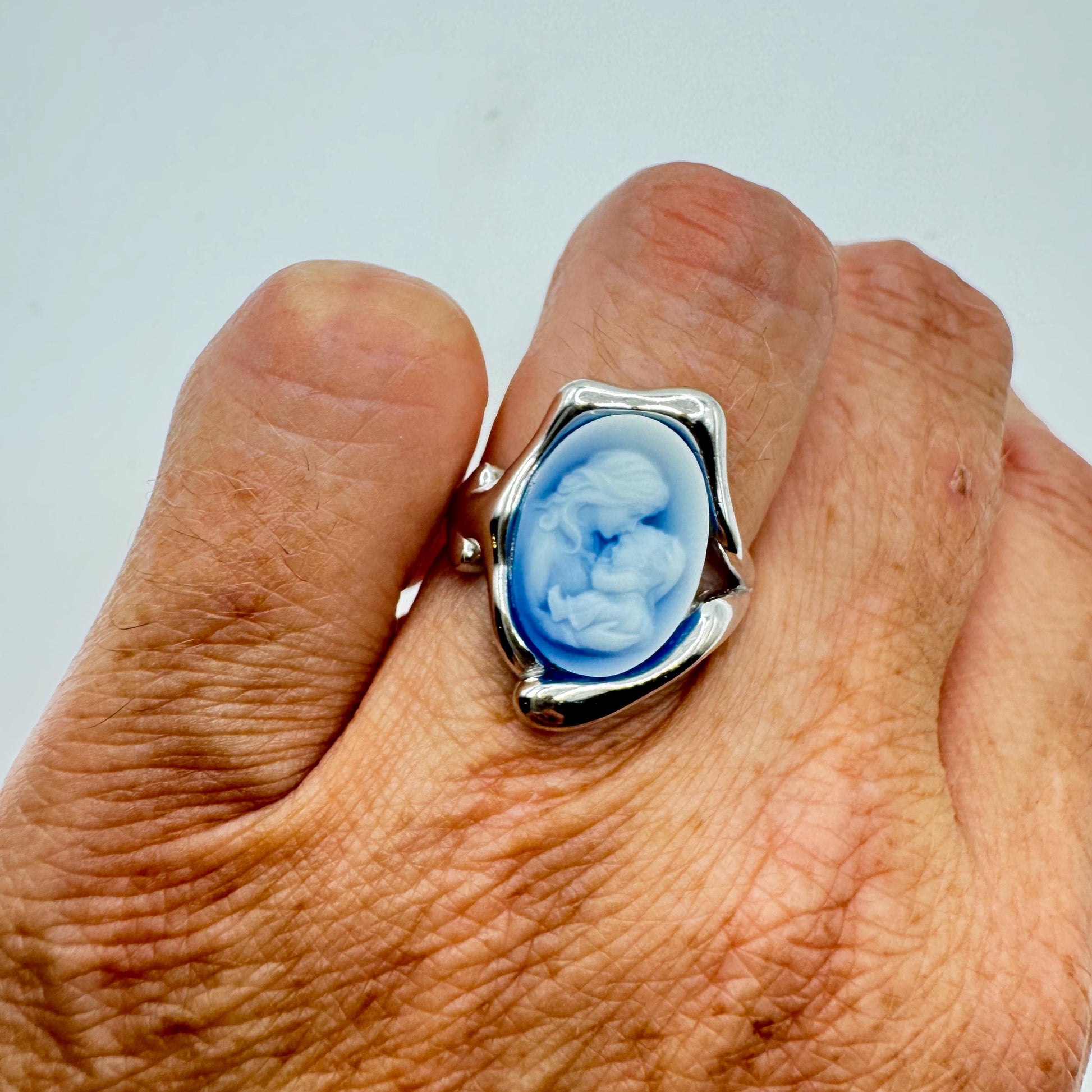 Vintage Blue Onyx Rose Cameo Golden 925 Sterling Silver Cocktail Ring