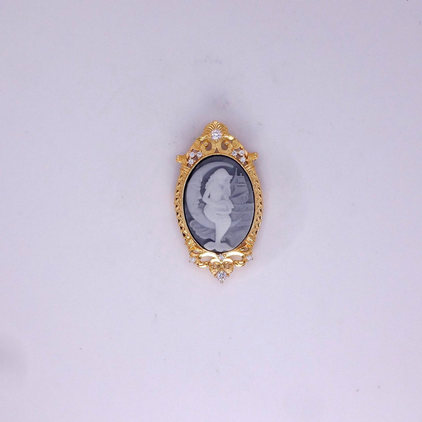 Vintage Black Onyx Mermaid Cameo Golden Sterling Silver Necklace Choker Pin