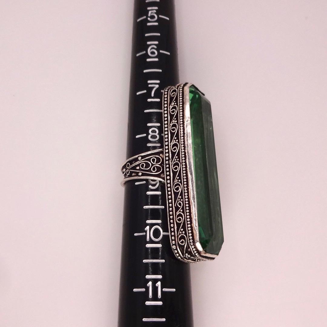 Vintage Green Antique Glass Cocktail Statement Ring