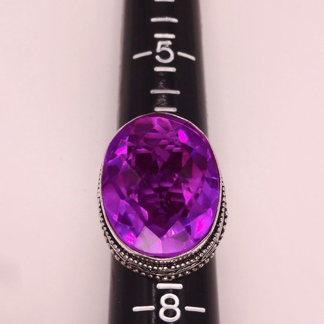 Vintage Purple Art Glass White Bronze Silver Ring, Size 7