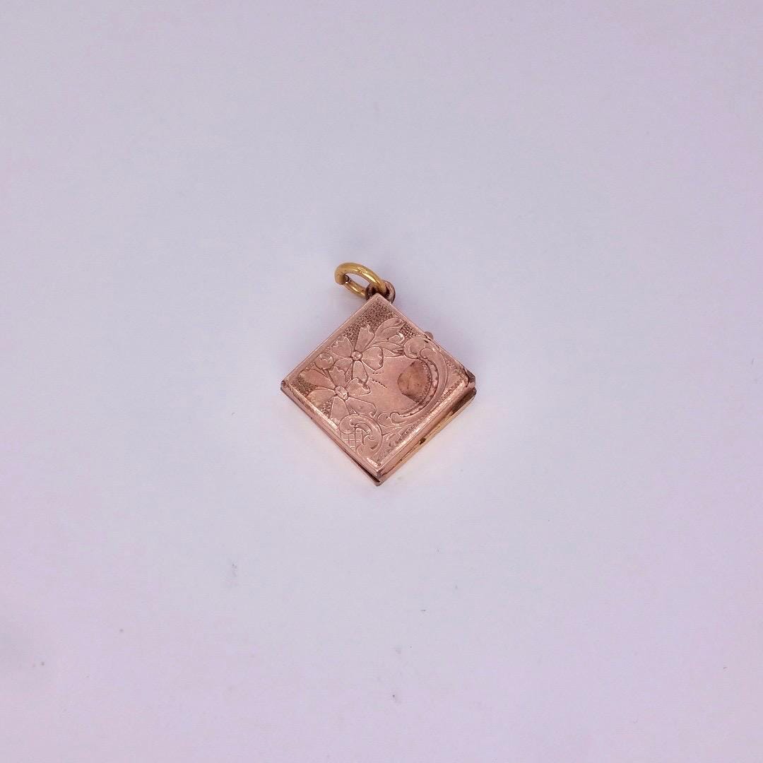 Vintage Locket Choker Golden Filled Deco Etched Necklace