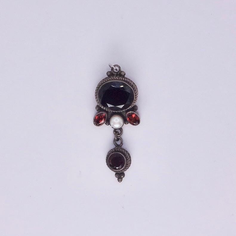 Vintage 925 Sterling Silver Red Garnet Antique Pendant Necklace Choker