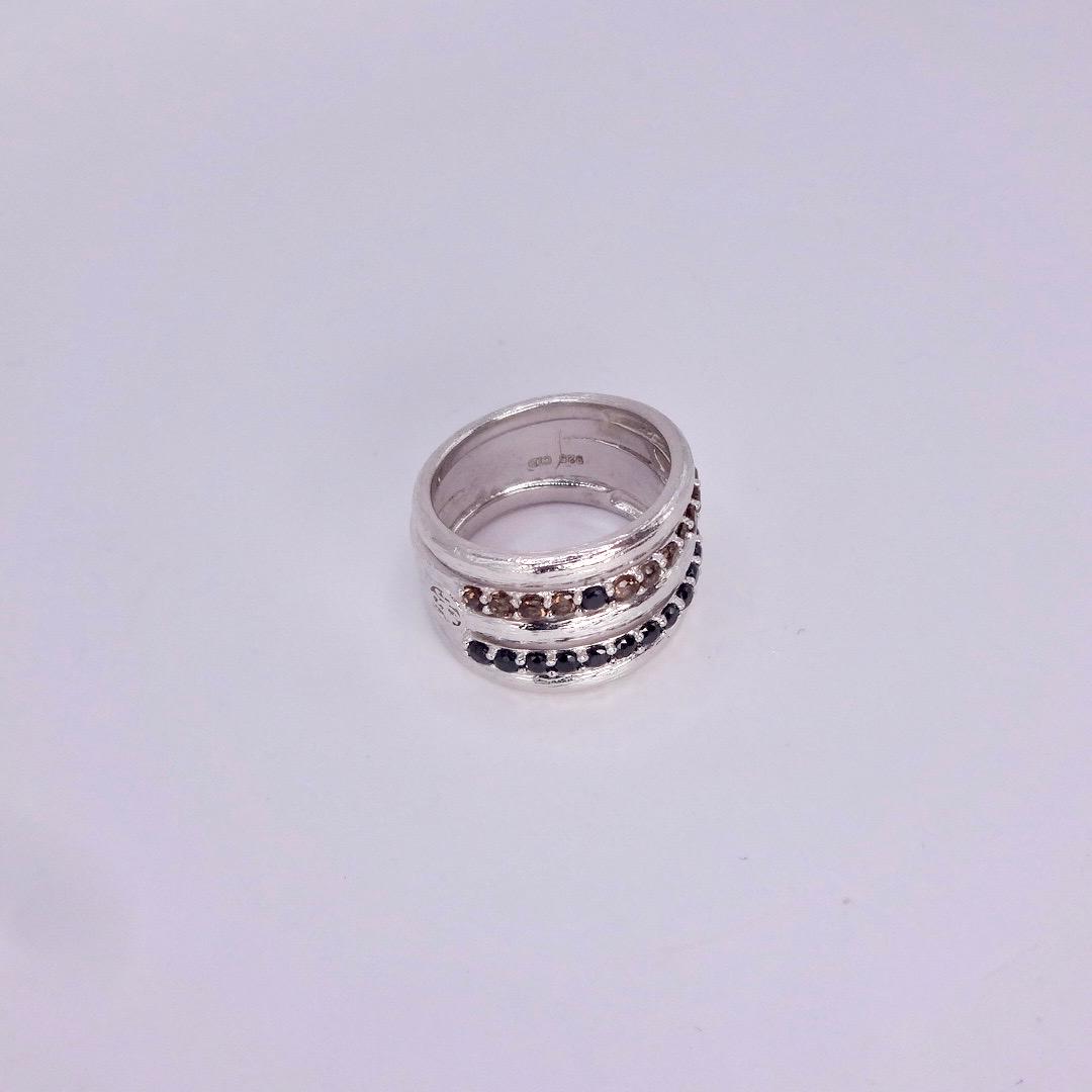 Vintage Blue Sapphire and Topaz 925 Sterling Silver Gothic Ring Size 7
