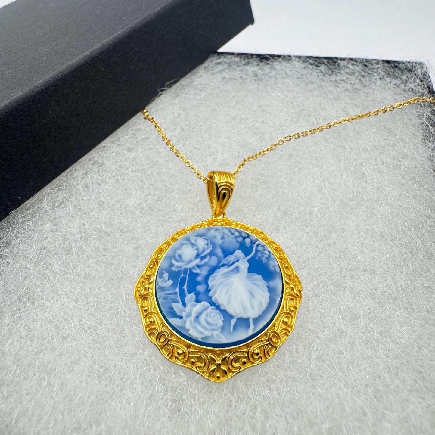 Vintage Blue Ballerina Cameo Flowers Gold 925 Sterling Silver Necklace Choker