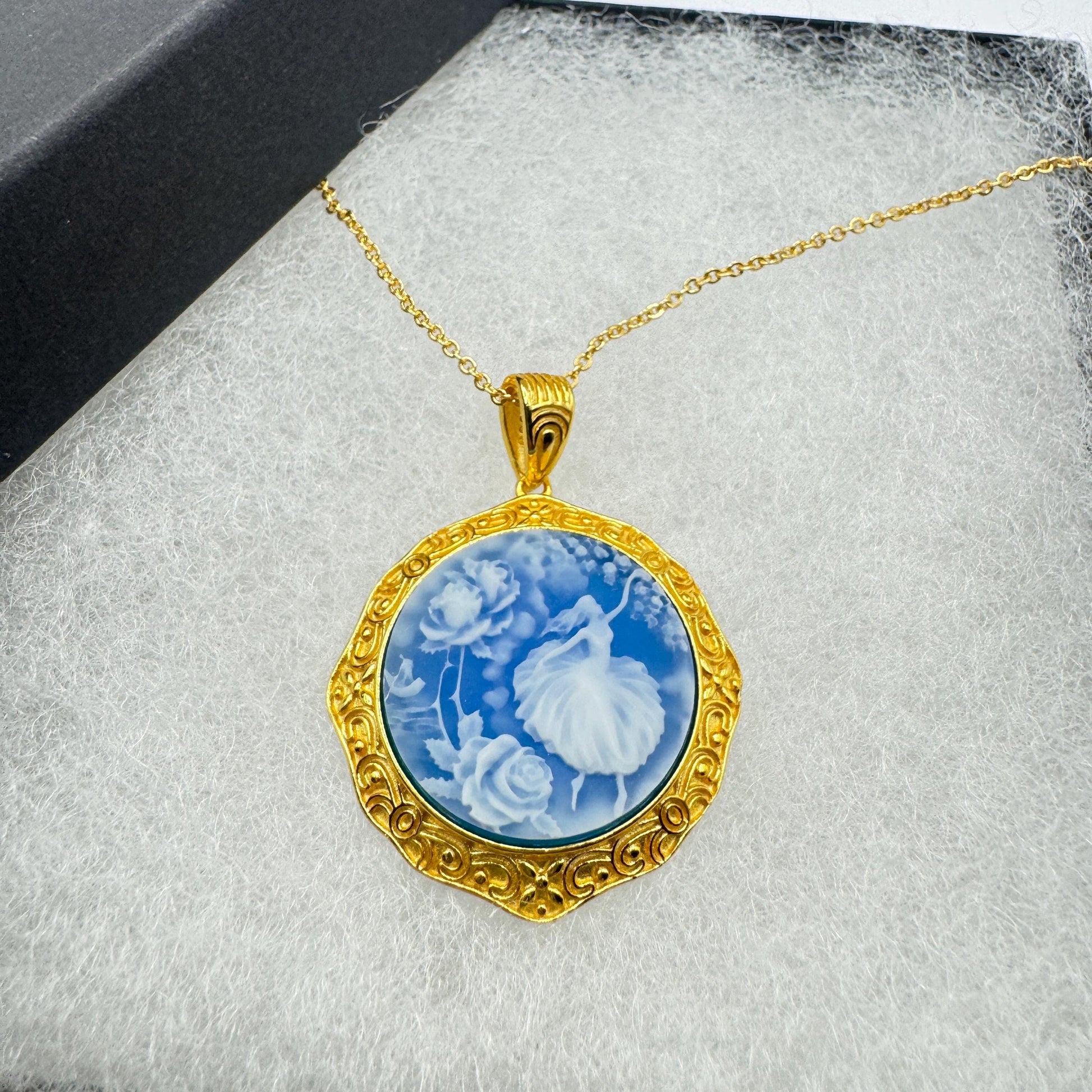 Vintage Blue Ballerina Cameo Flowers Gold 925 Sterling Silver Necklace Choker