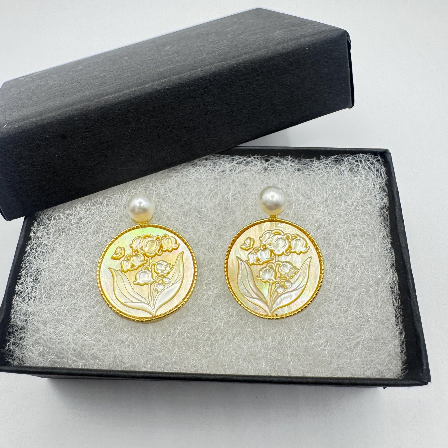 Vintage Abalone Lily Valley Cameo Golden 925 Sterling Silver Earrings