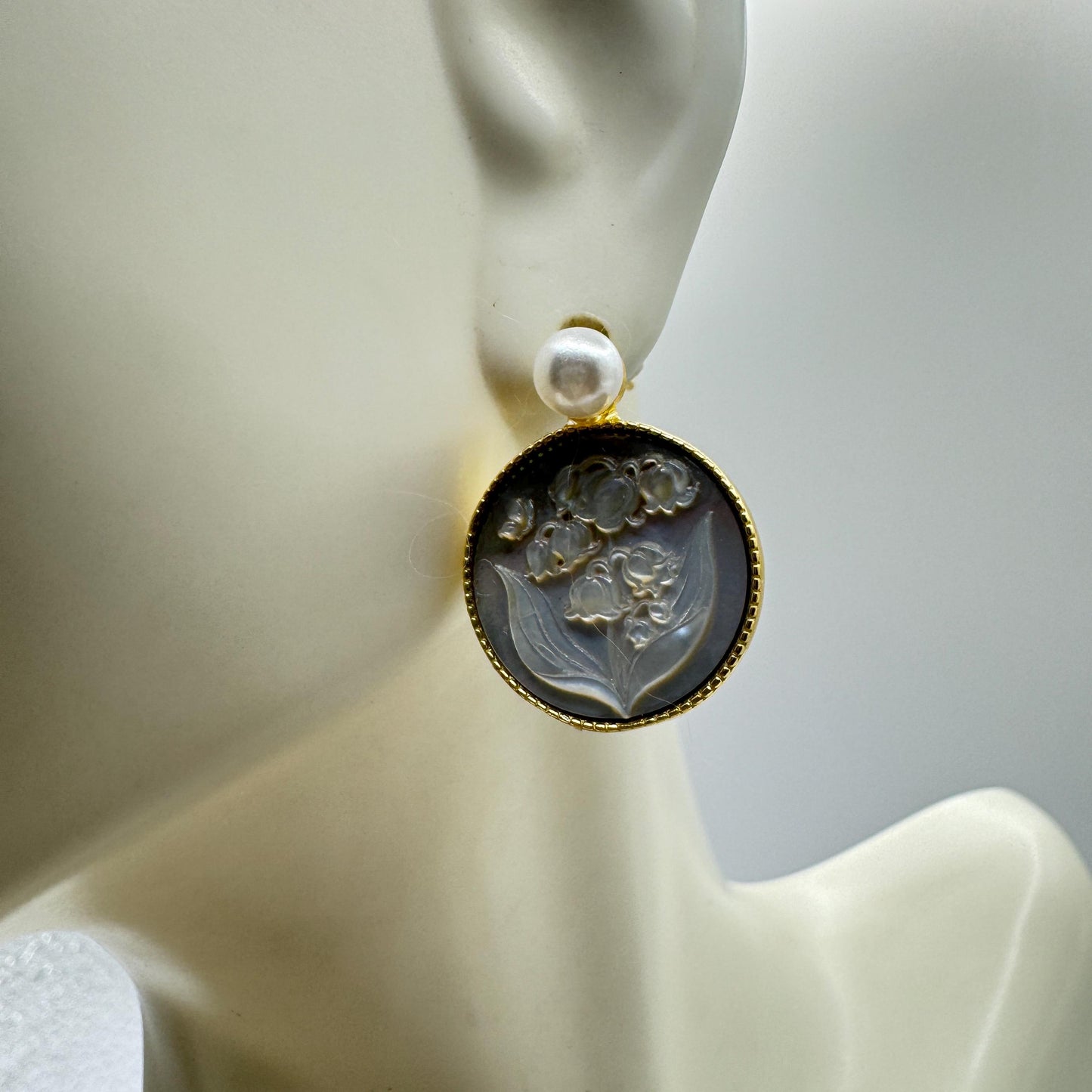 Vintage Abalone Lily Valley Cameo Golden 925 Sterling Silver Earrings